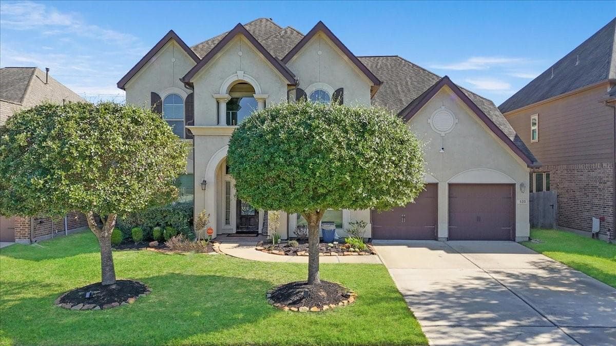 3203 Seneca Landing Lane