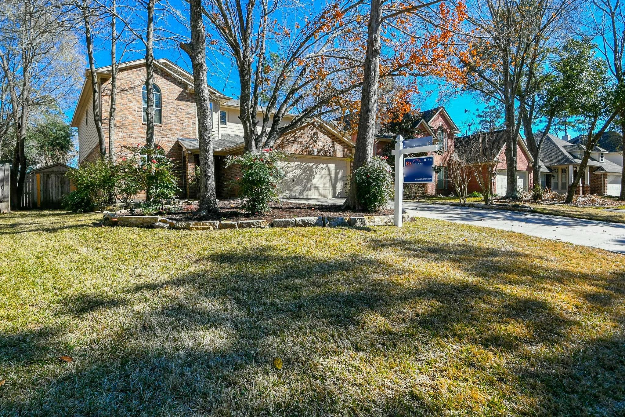 251 N Wimberly Way