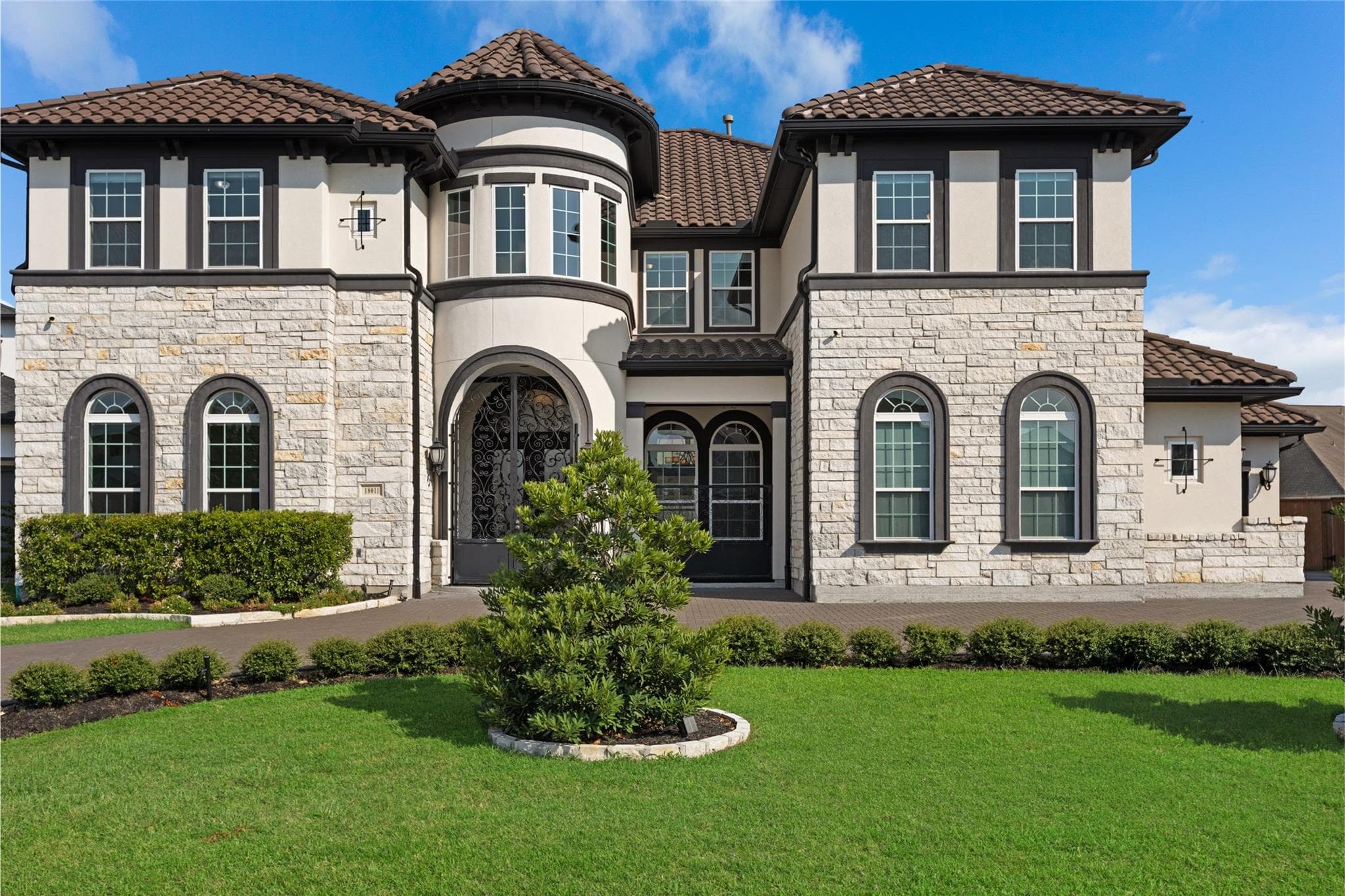 18011 Blue Ridge Shores Drive
