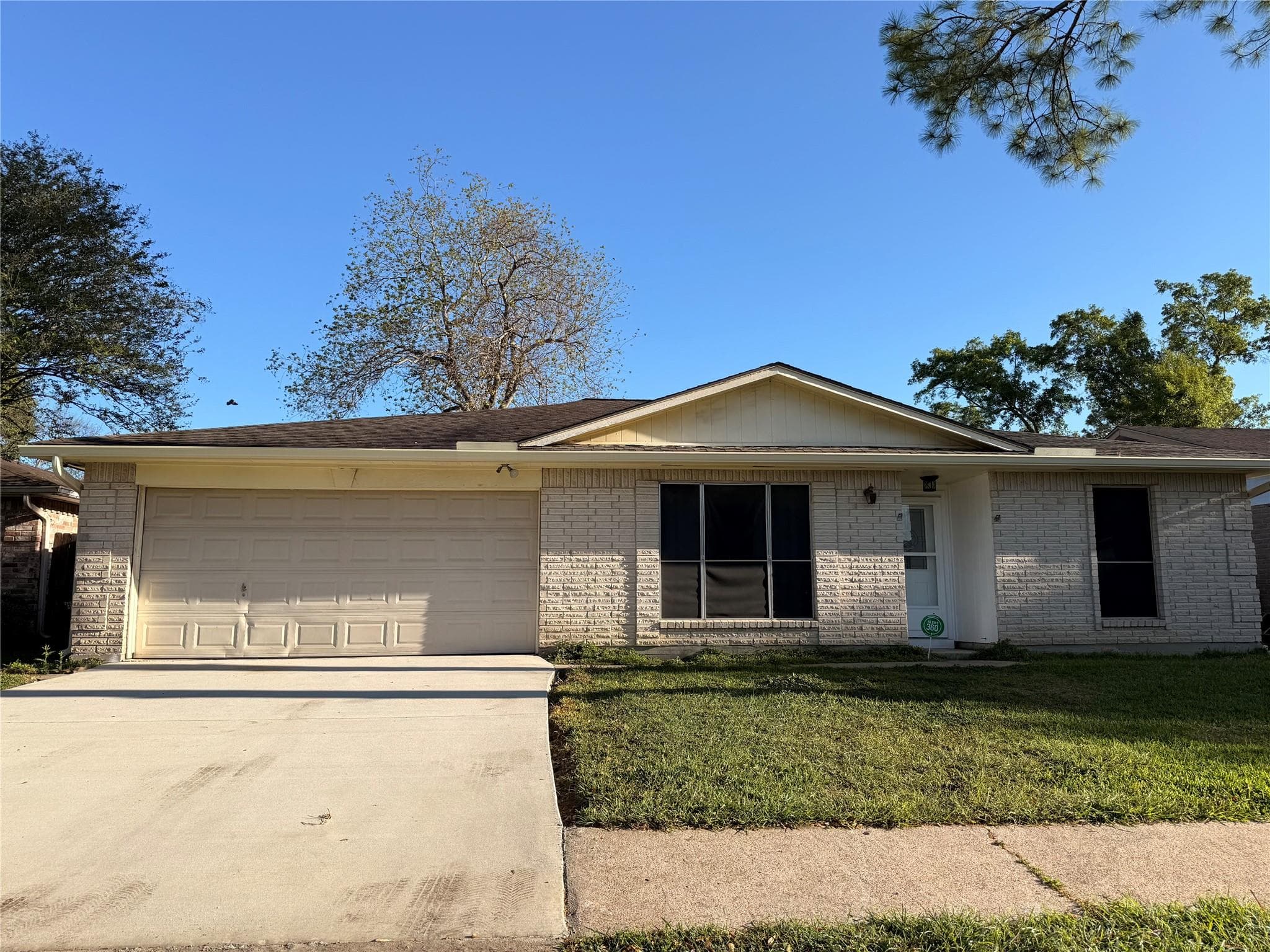 13818 Southline Road