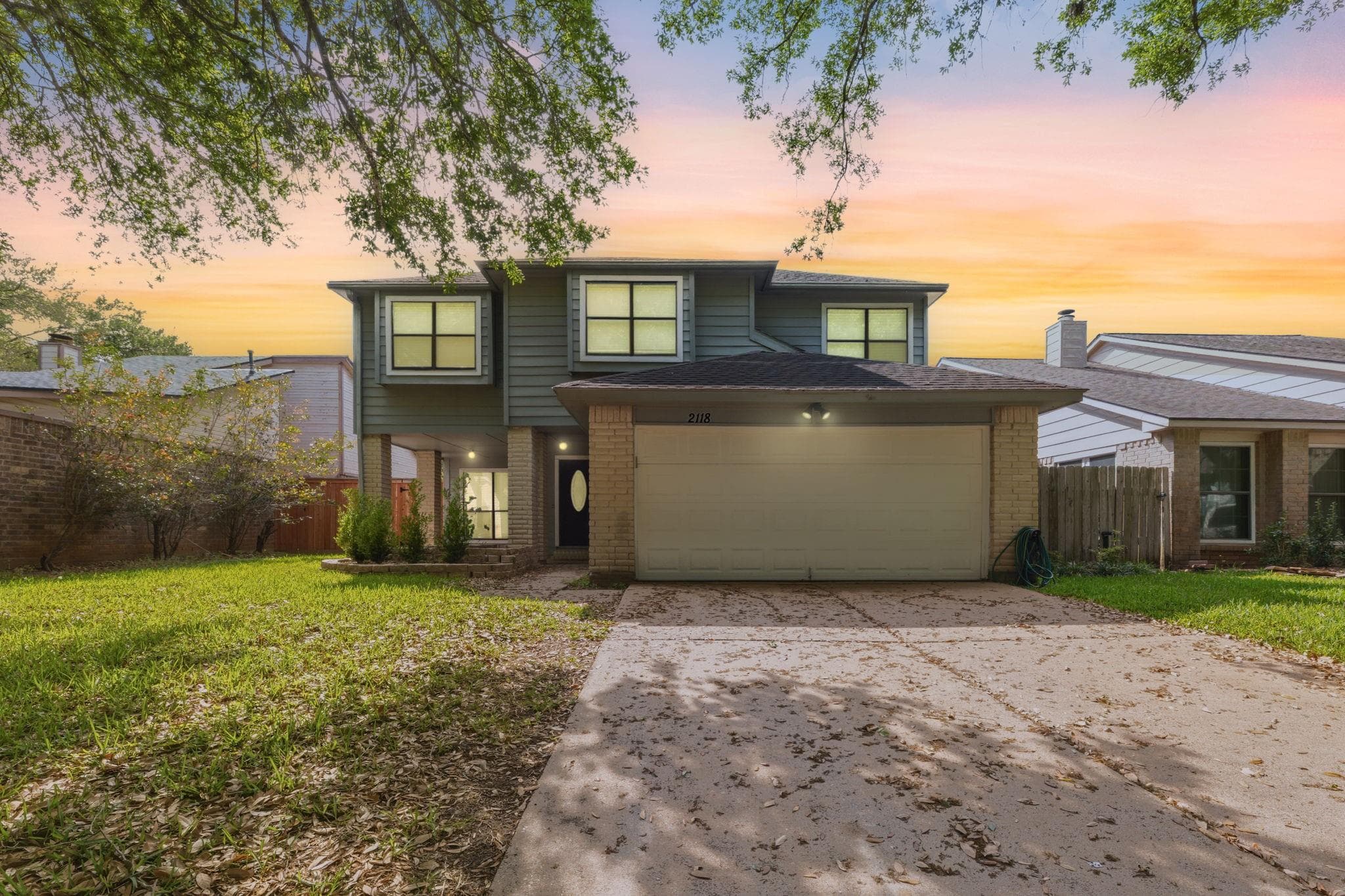 2118 Creekshire Drive