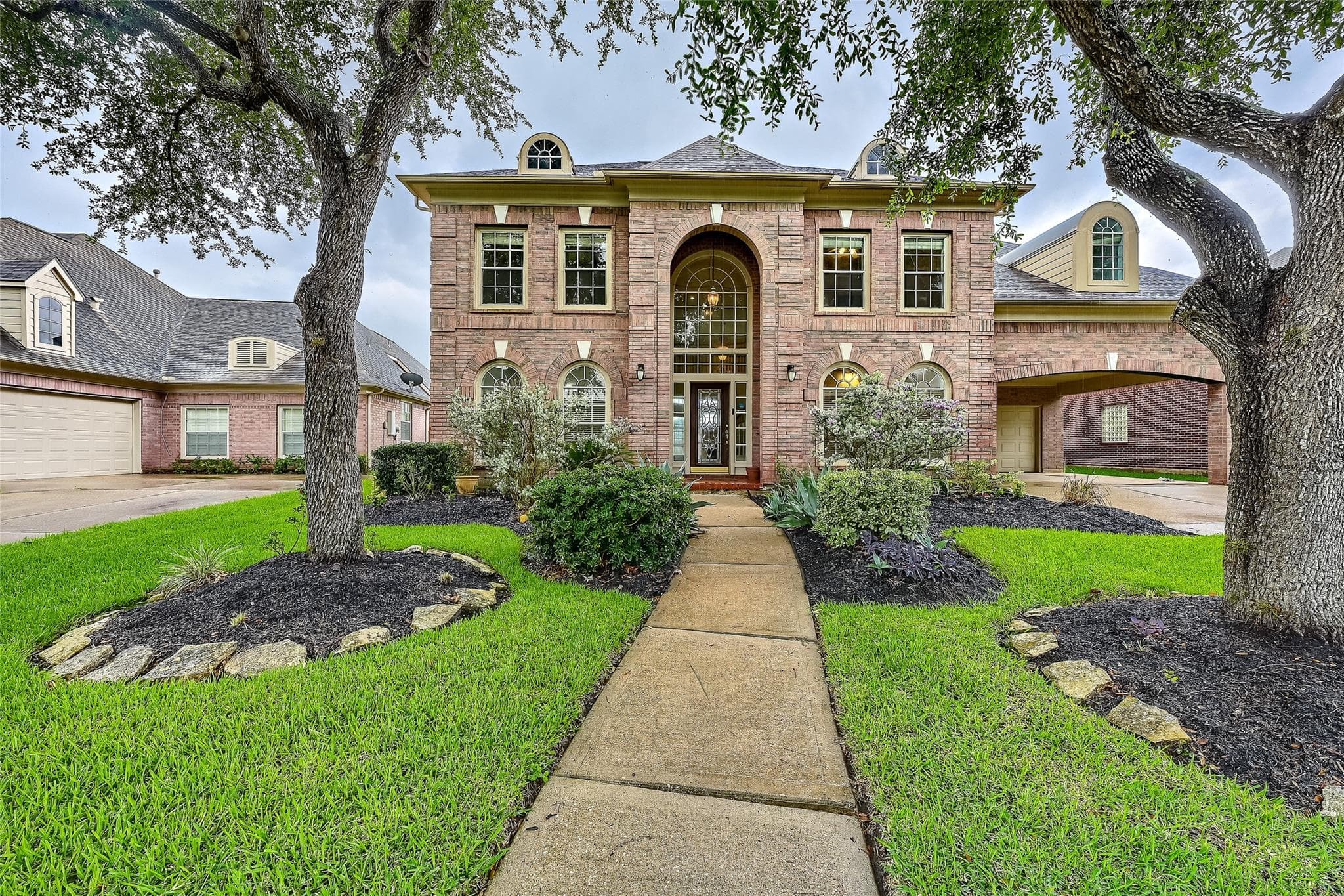 5906 Indian Hills Lane