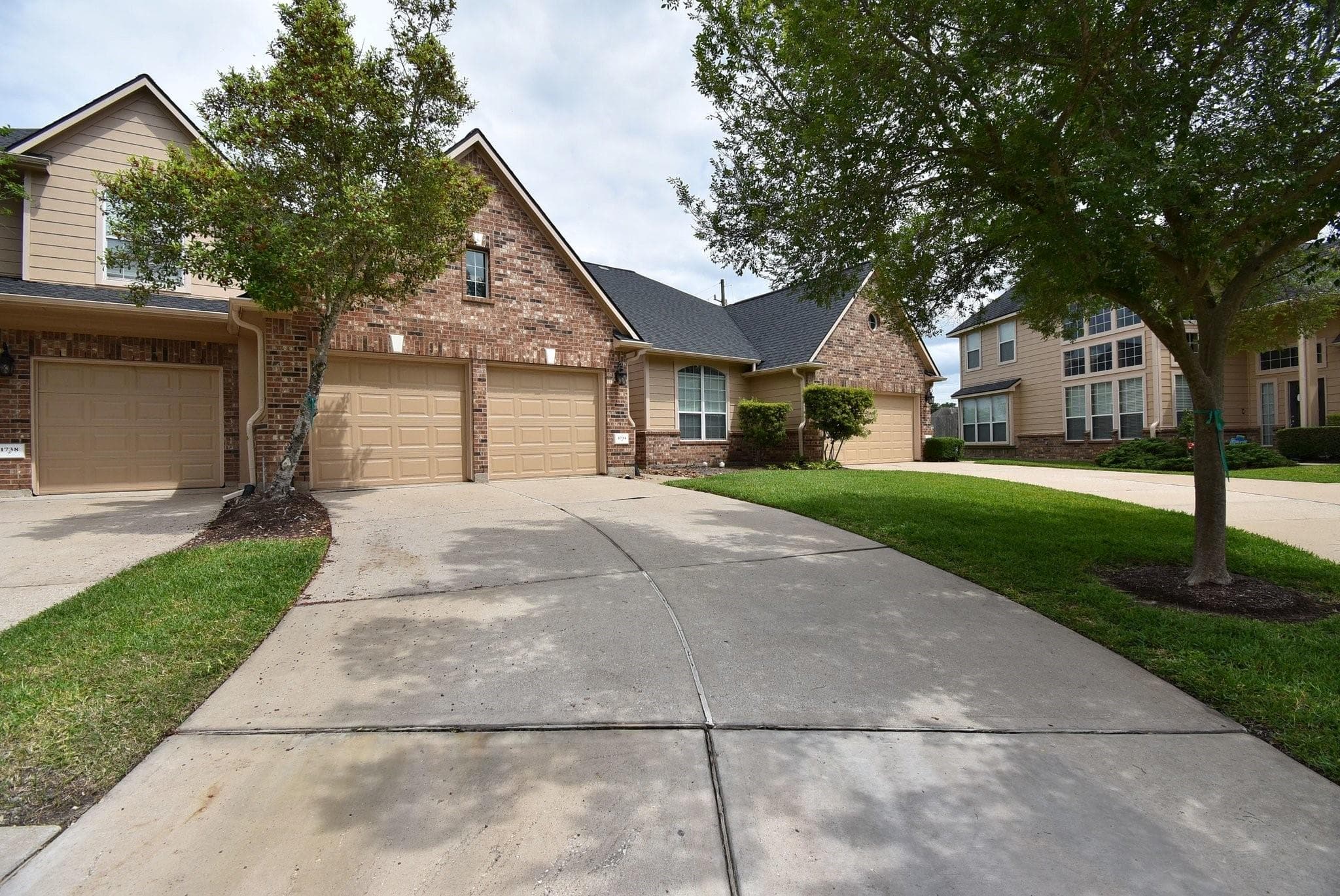 1734 Pepper Hill Lane