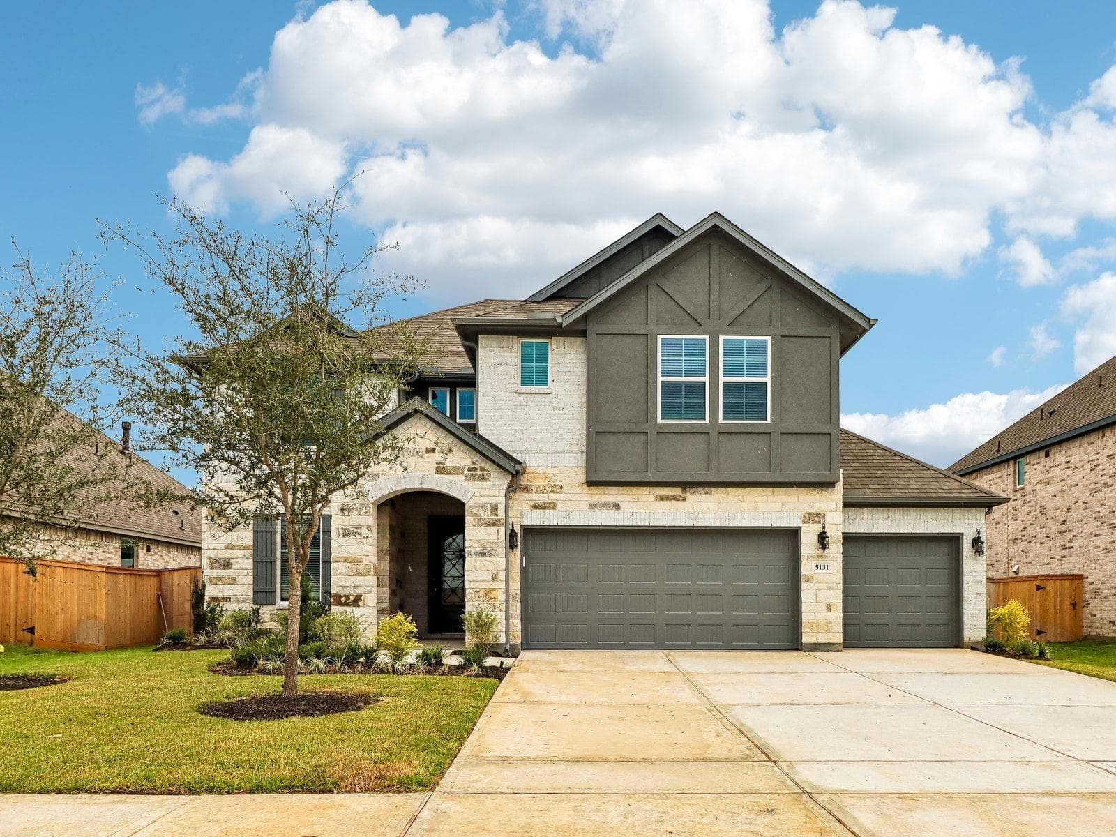 5131 Autumn Hills Trail