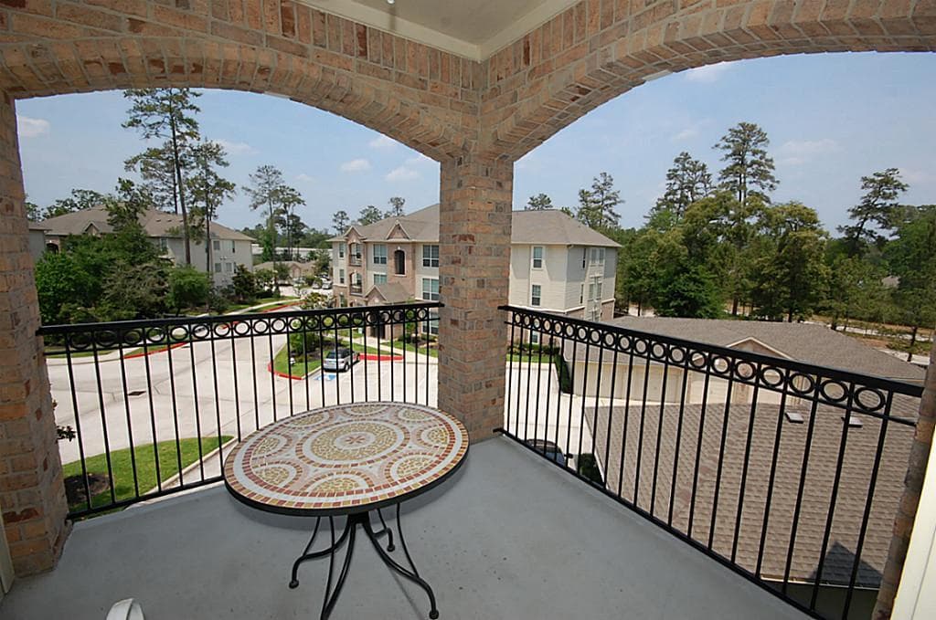 6607 Lake Woodlands Dr #531