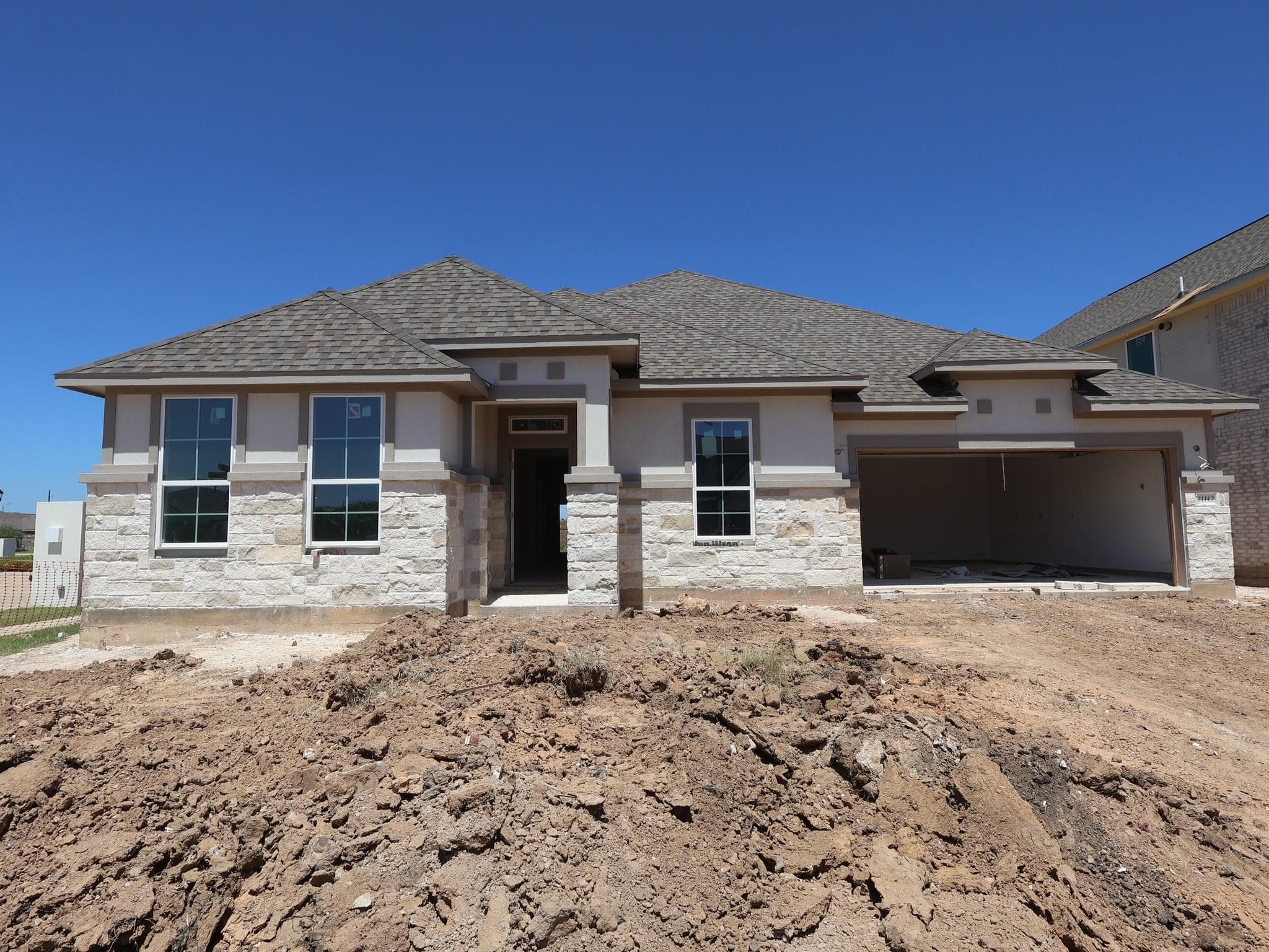 21142 Bella Coral Drive