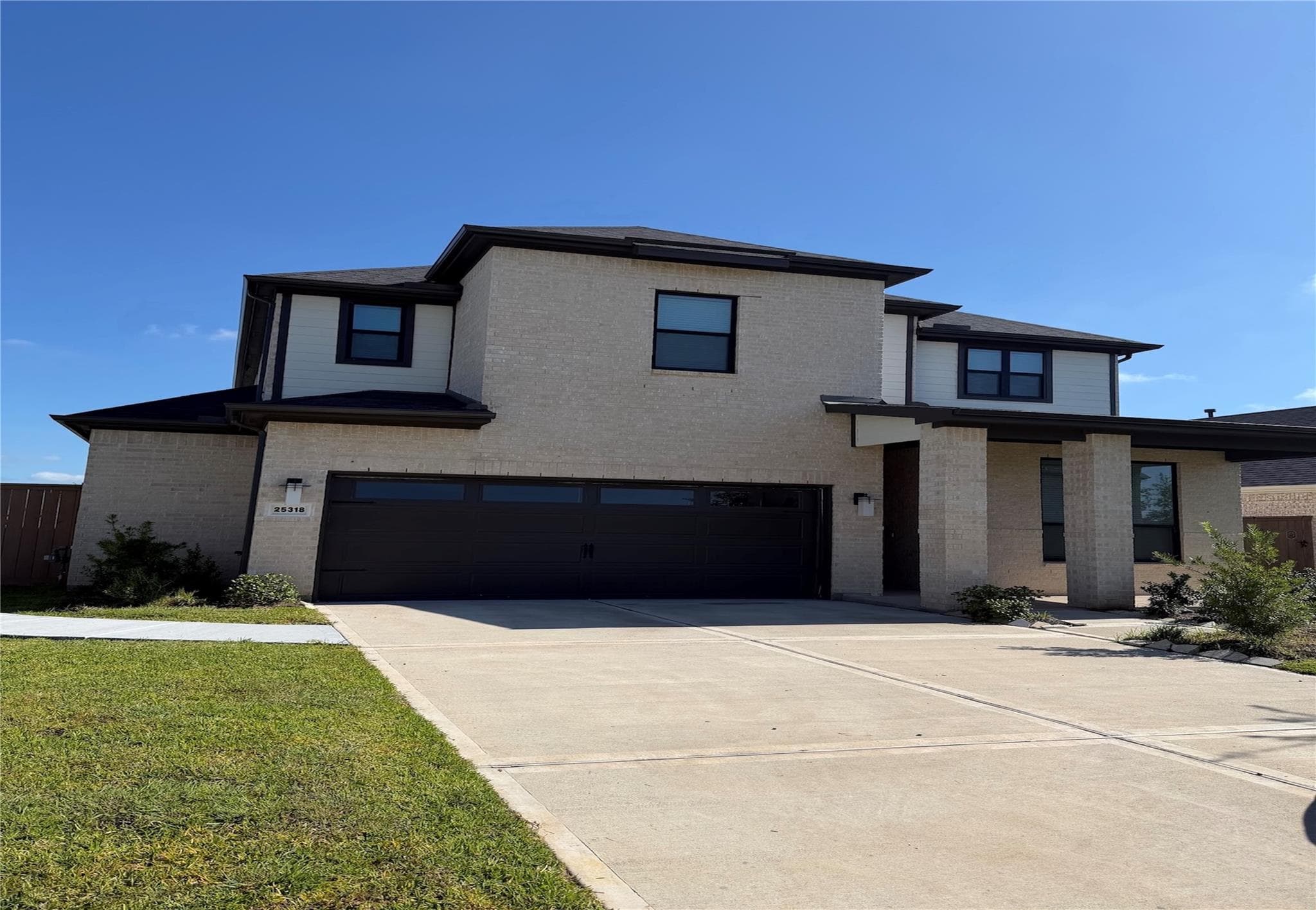 25318 Loch Doon Drive