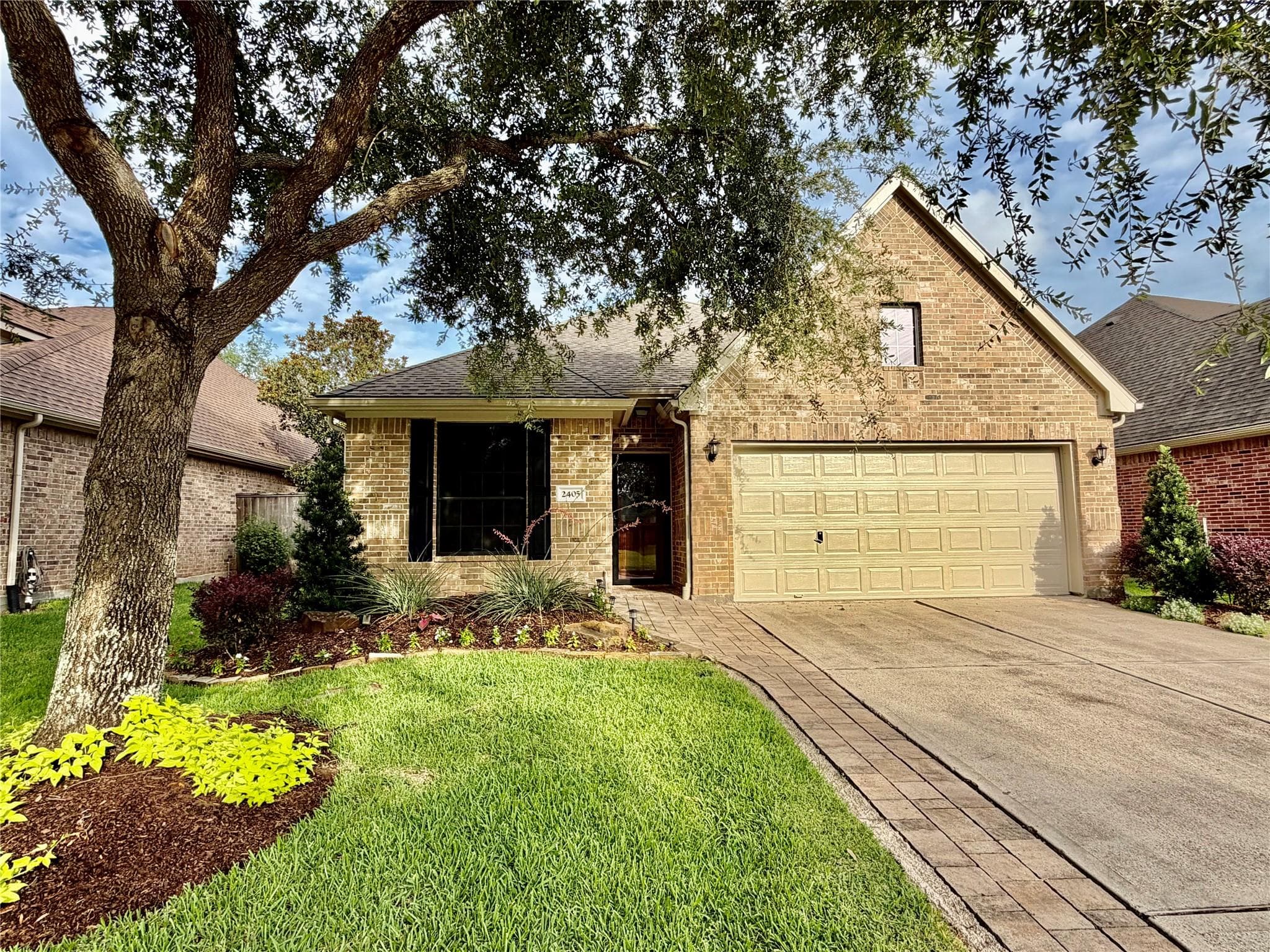 2405 Alamanni Drive