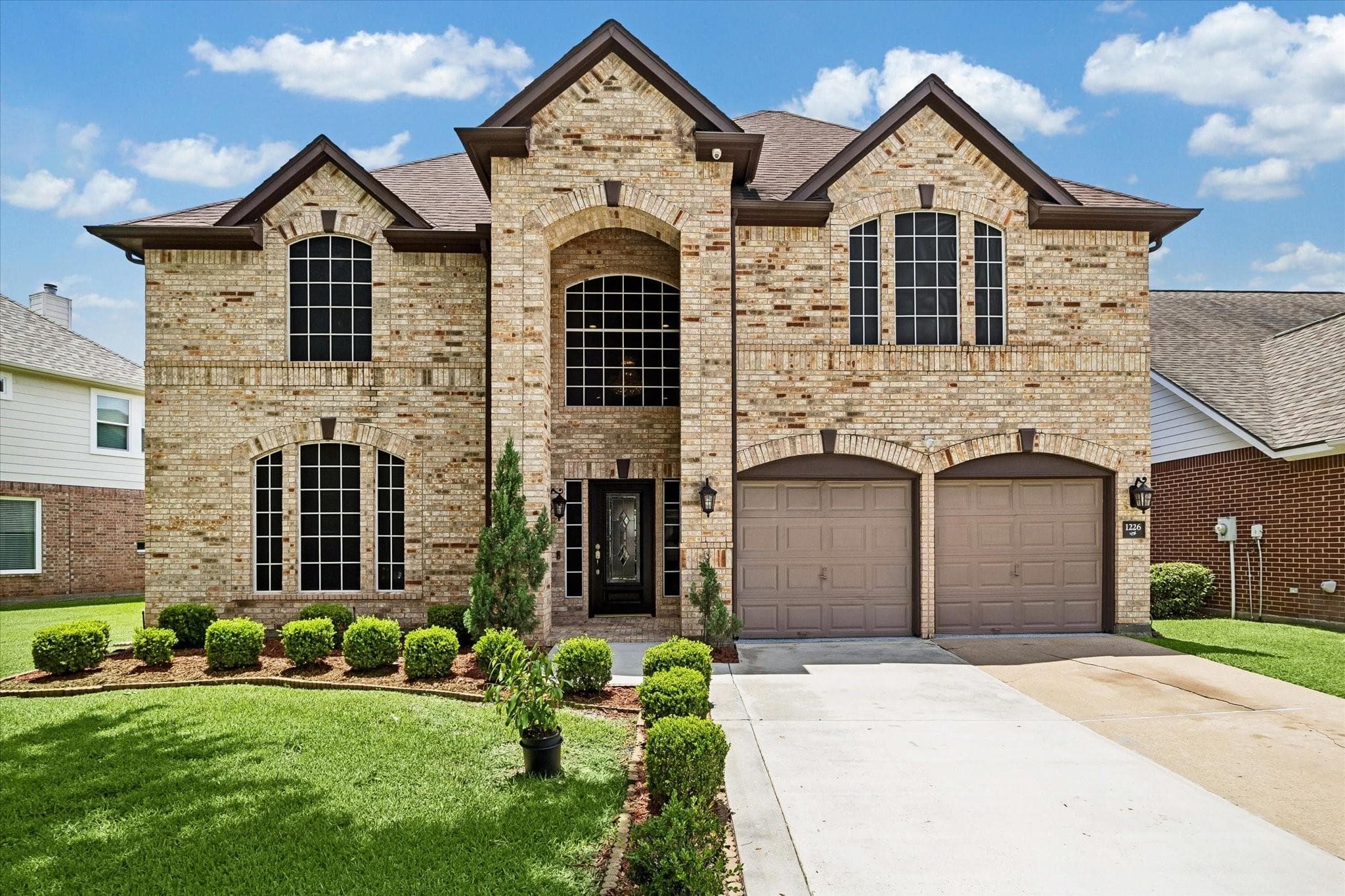 1226 Oxford Mills Lane