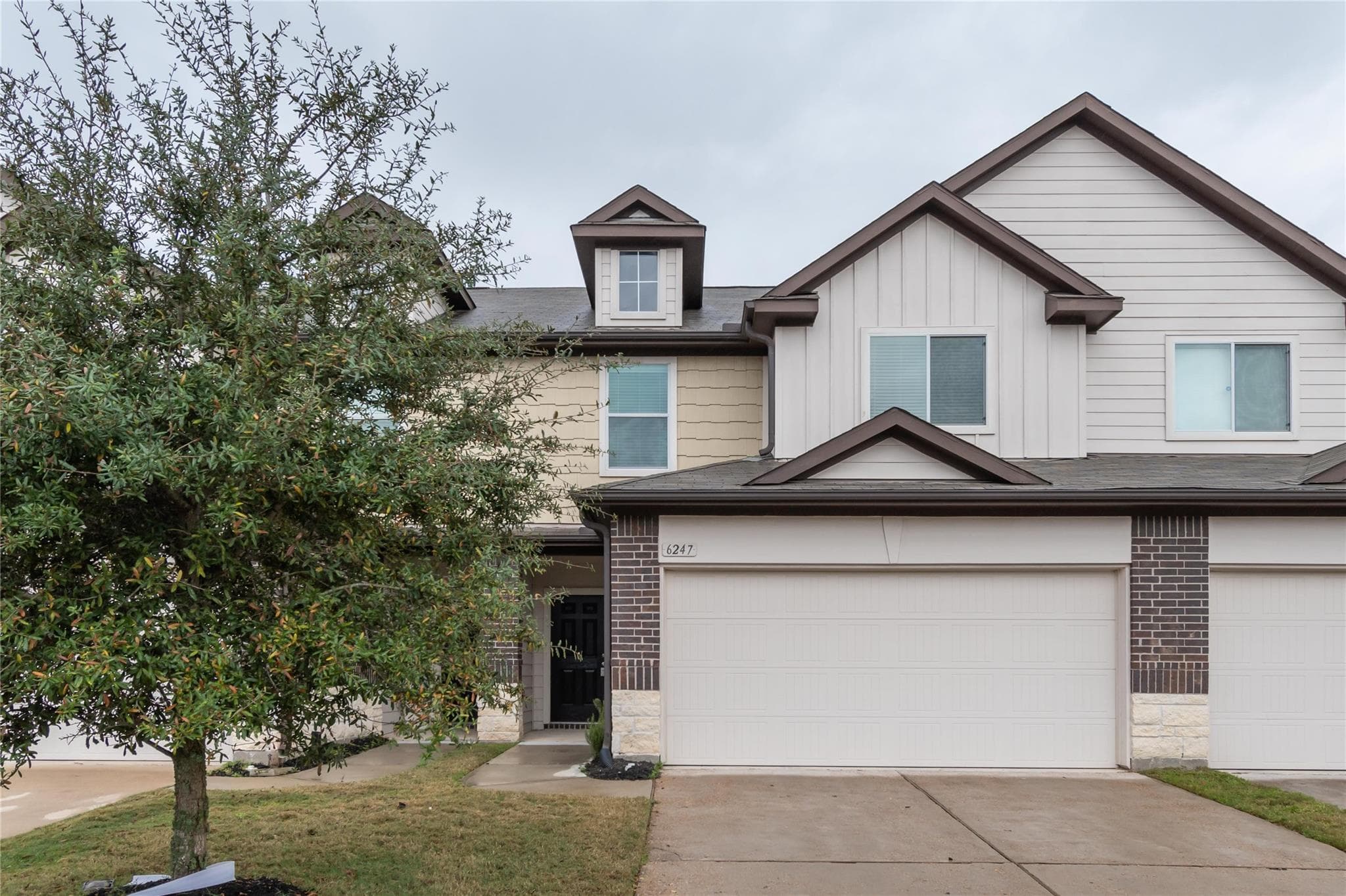 6247 Brenwood Circle