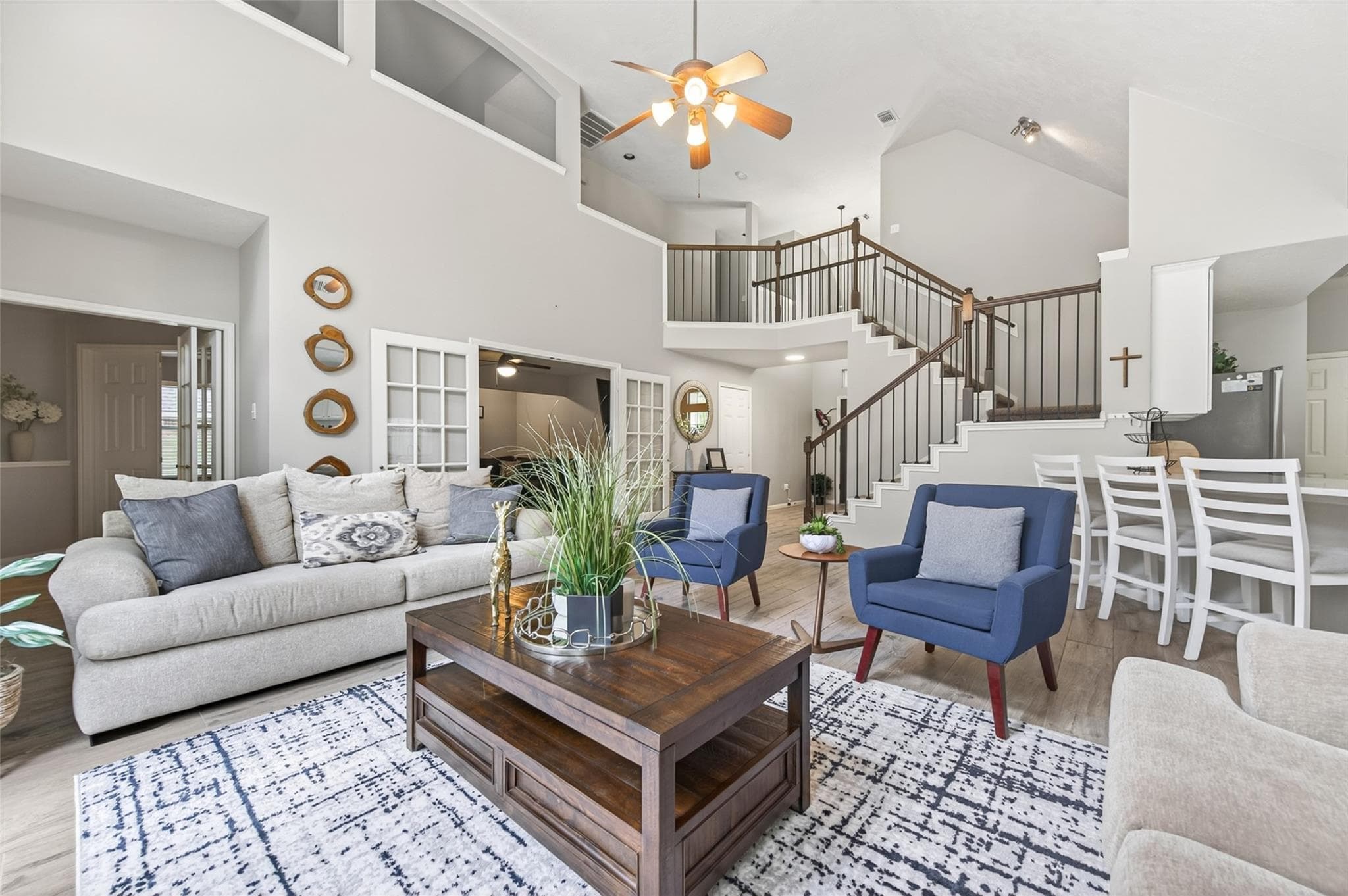 155 E Concord Valley Circle
