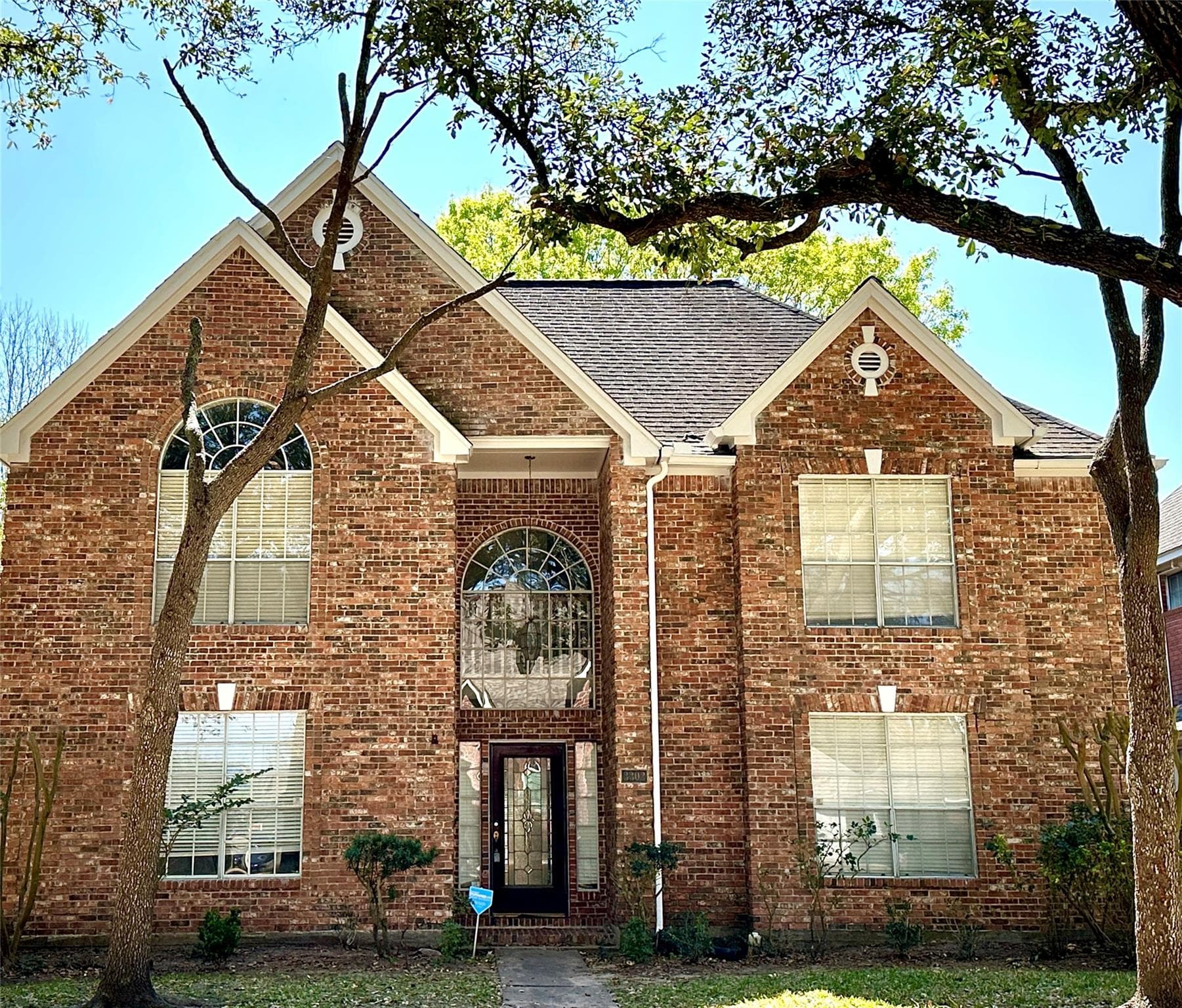 3302 Richland Drive