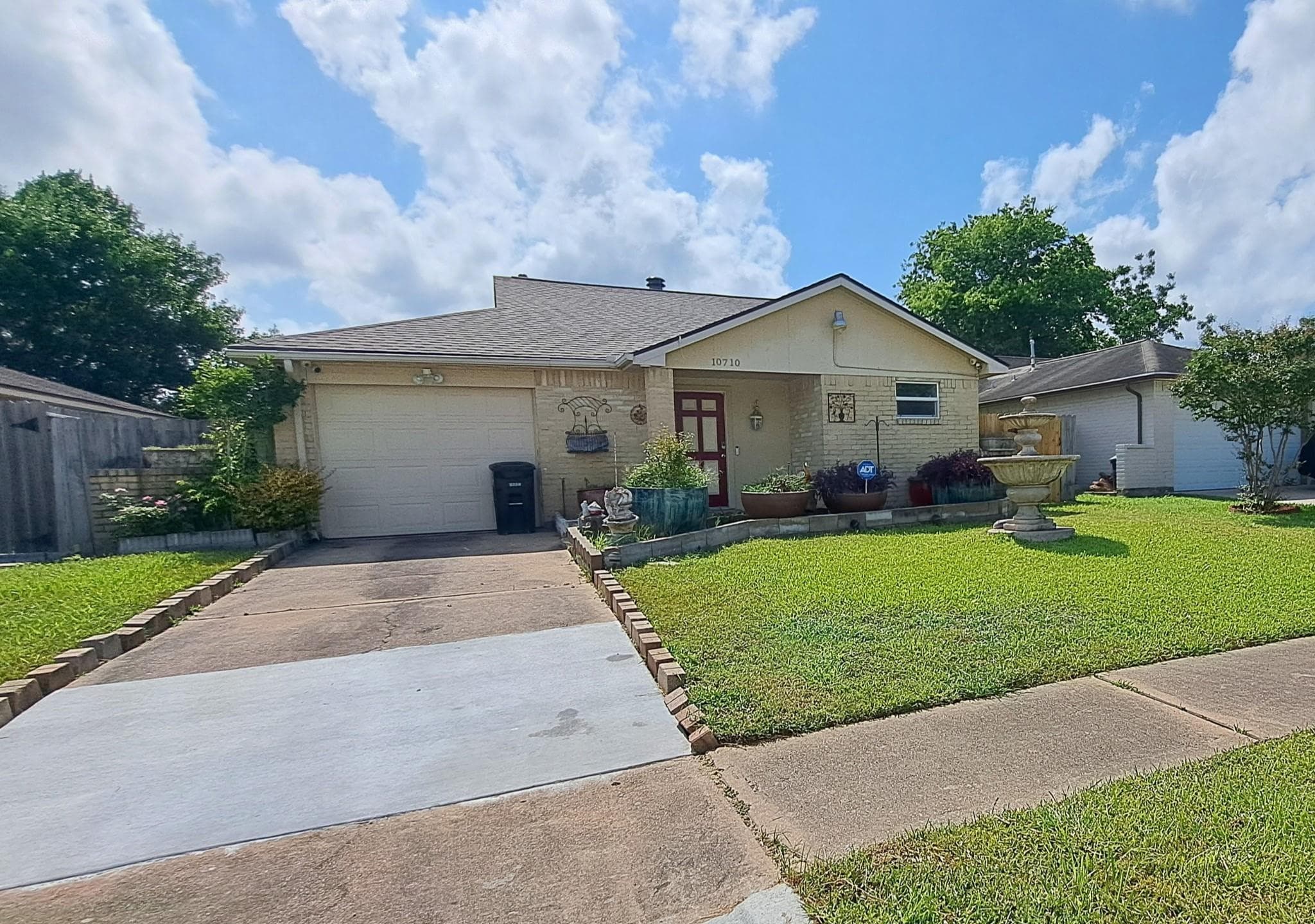 10710 Parkland Woods Dr Drive
