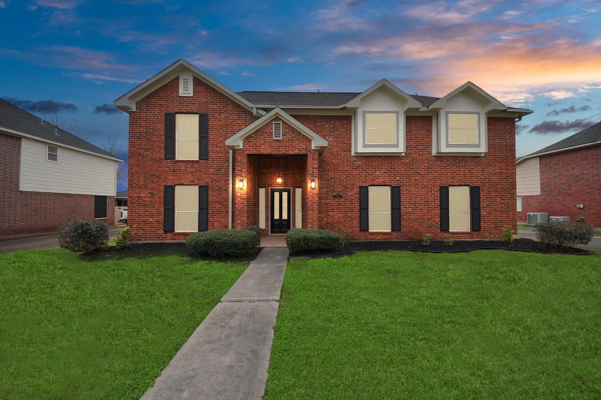 1410 Long View Drive