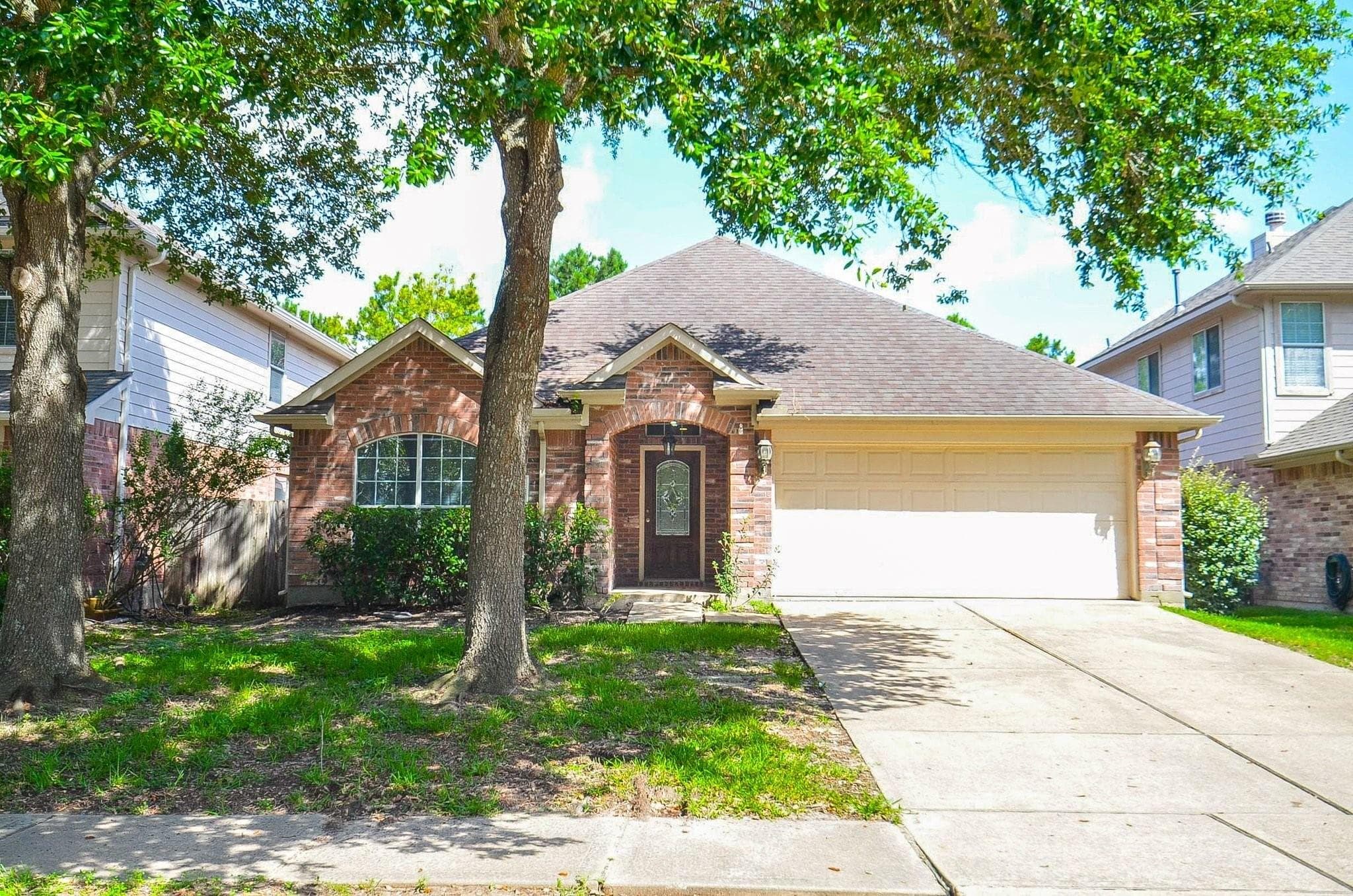 26822 Kingston Glen Lane
