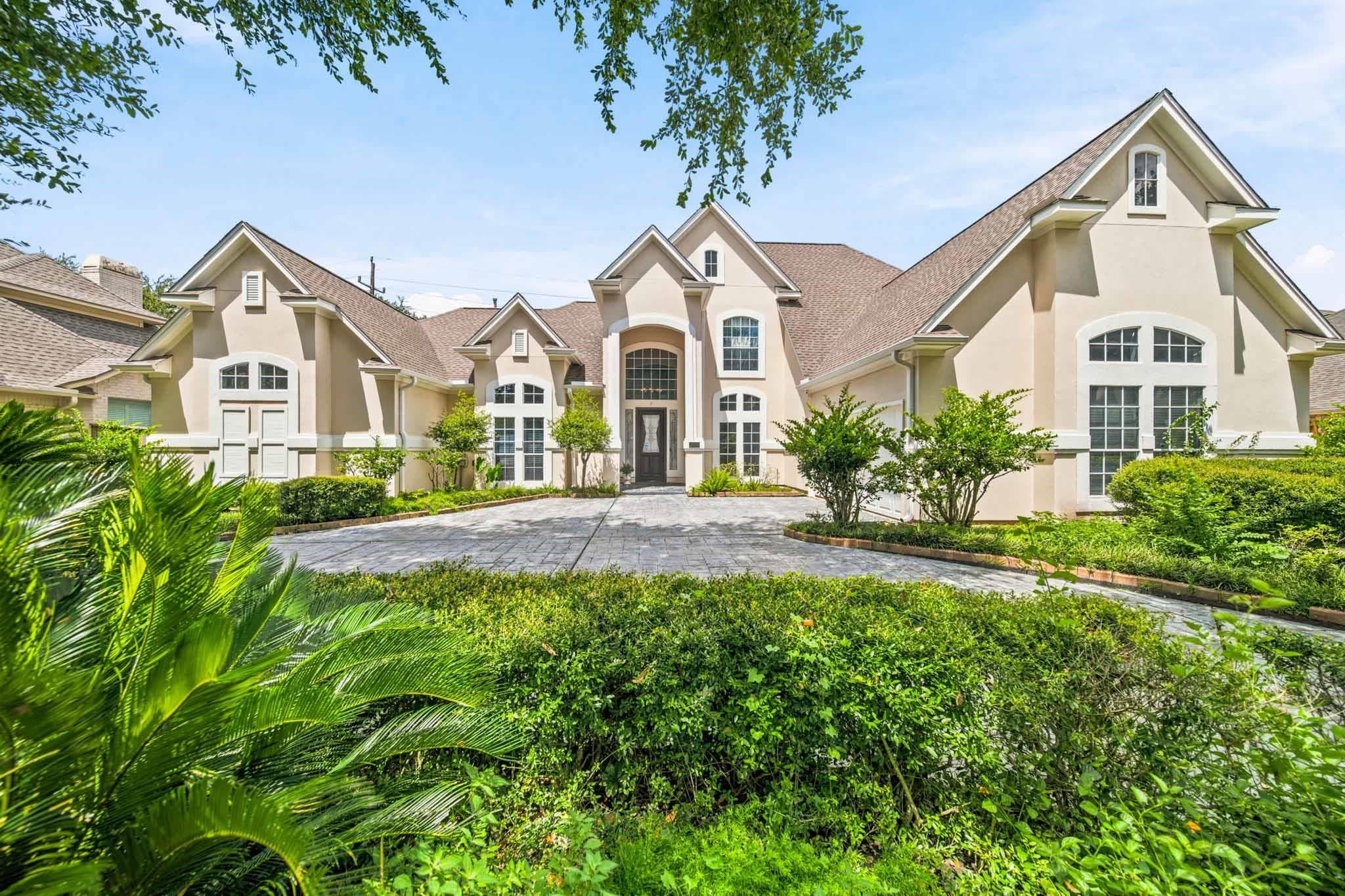 1606 Clearwater Creek Drive