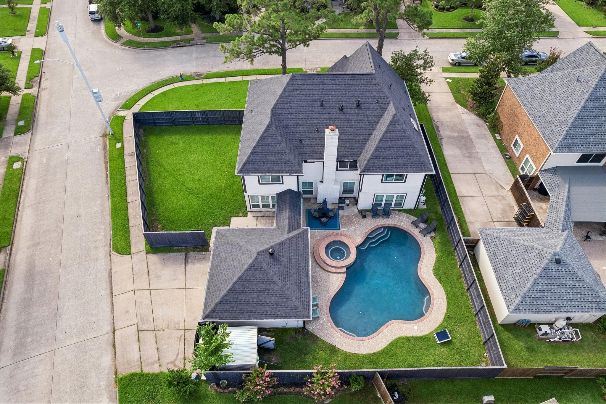 2121 Kildare Drive