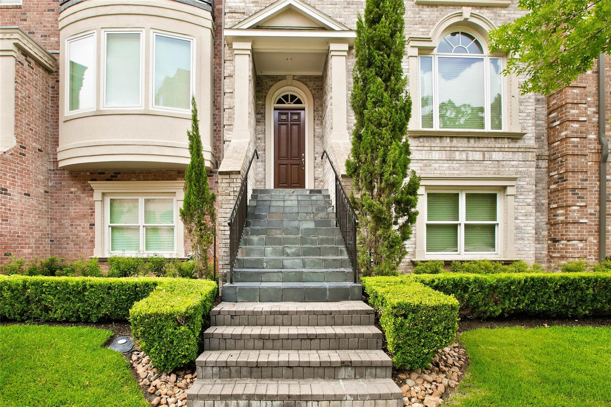 4 Waterway Court