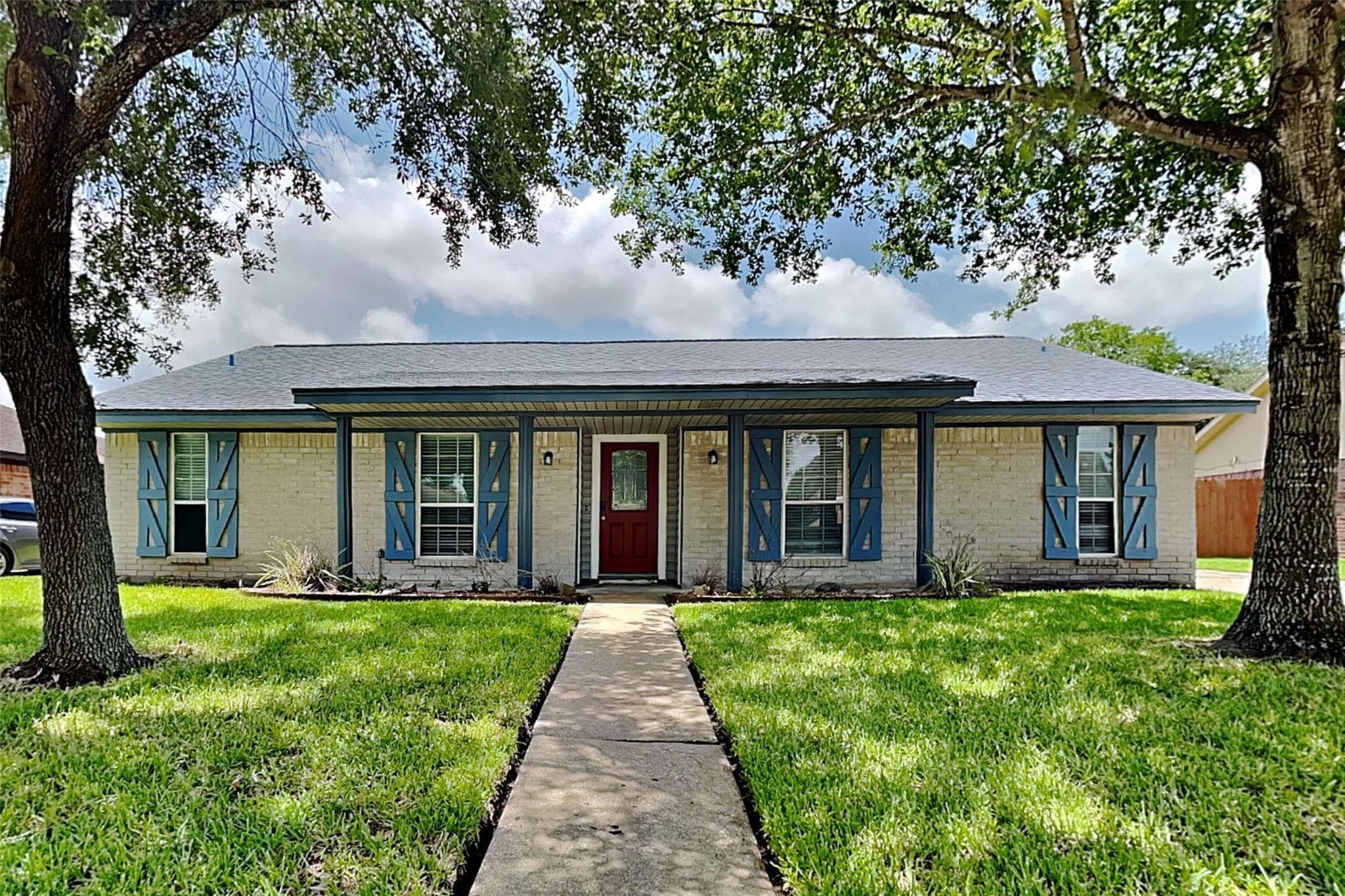 1920 Crooked Creek Lane