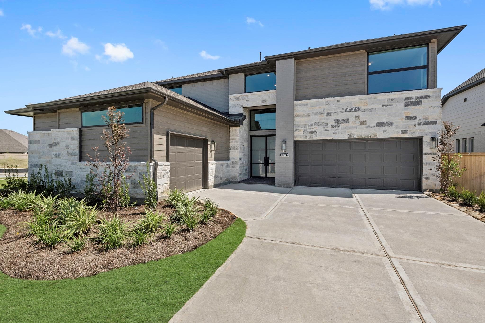 10622 Dina Yellow Drive