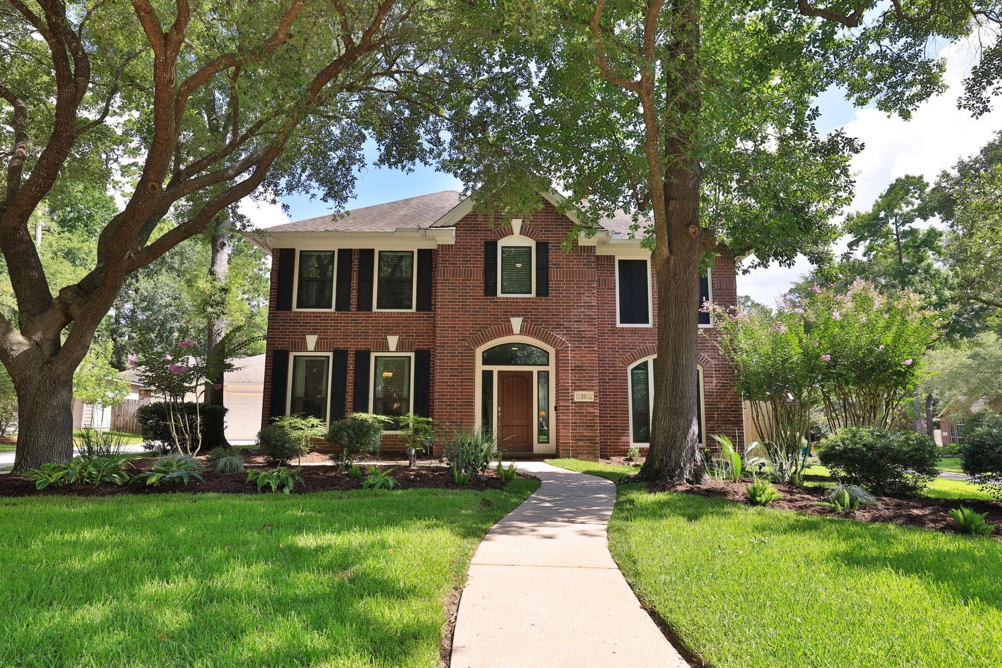 72 W Sandalbranch Circle