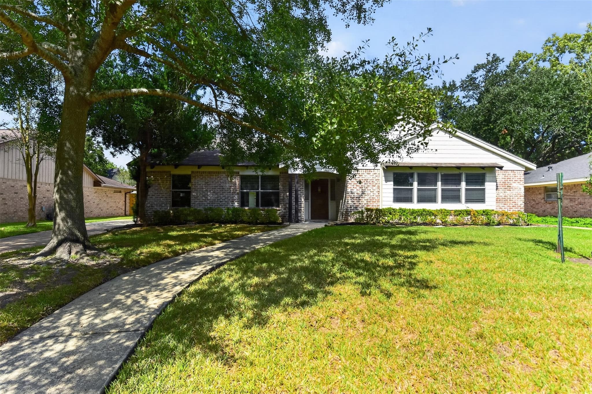 4023 Bayou Grove Drive