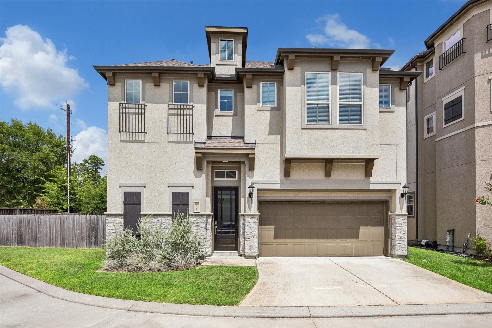 5120 E Lacey Garden Loop