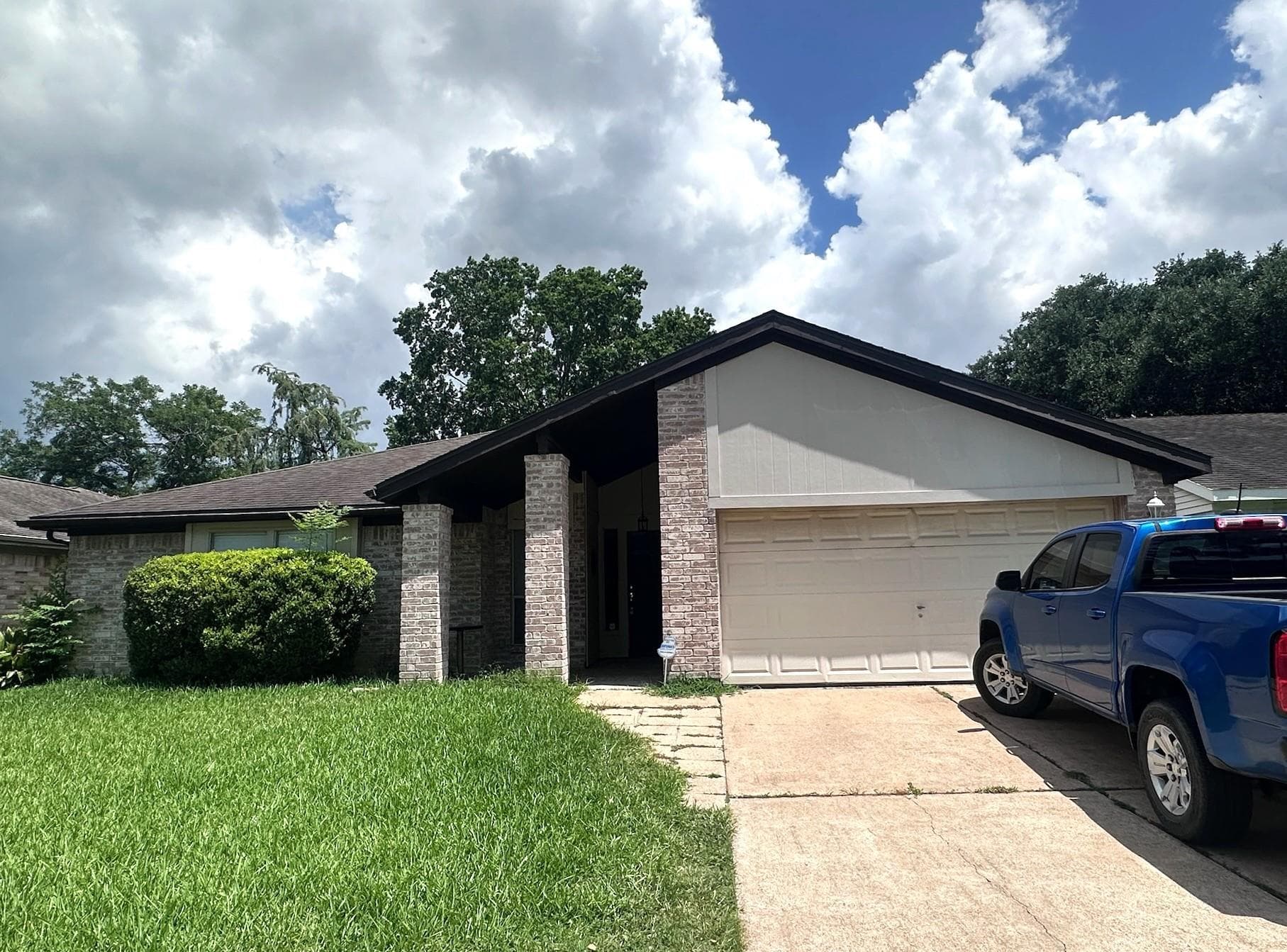 21314 Highland Knolls Drive