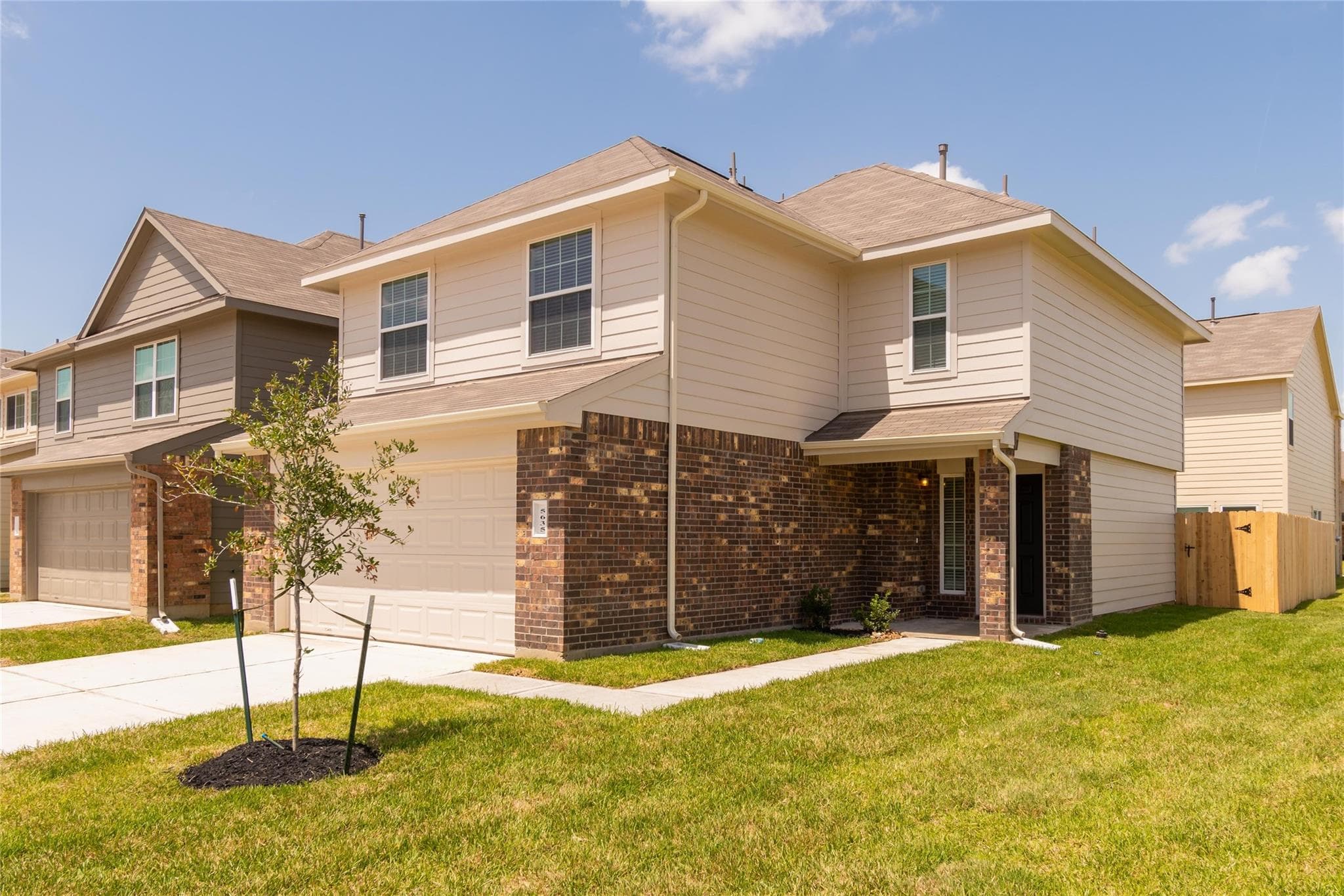 5635 Hawksbury Creek Trail