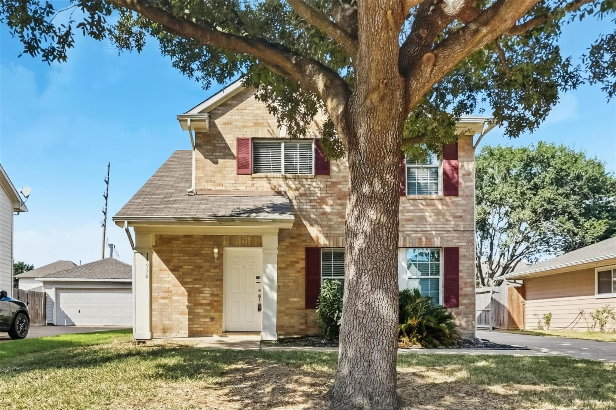 19934 Crested Hill Lane