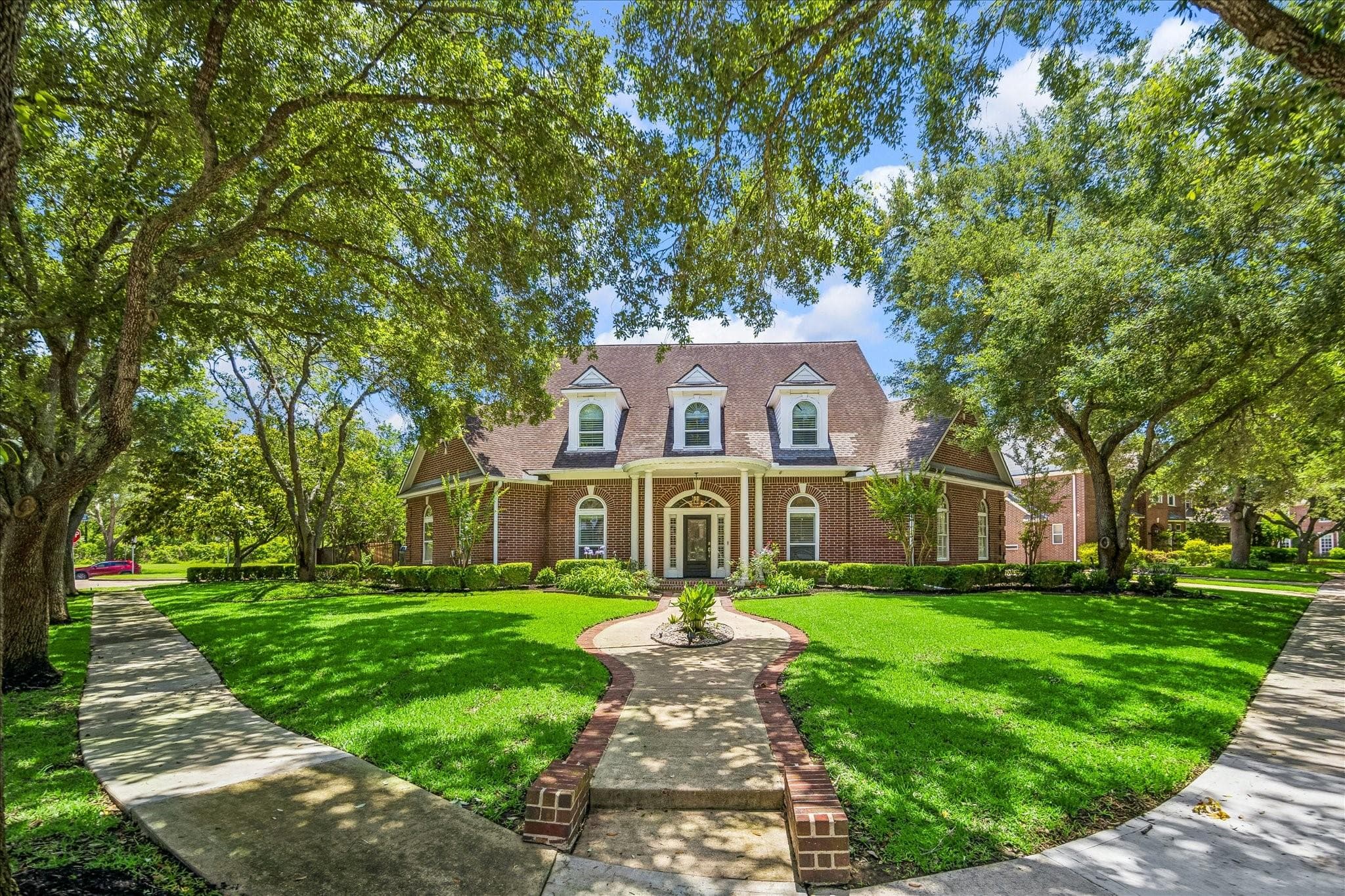 4003 Woodbriar Court