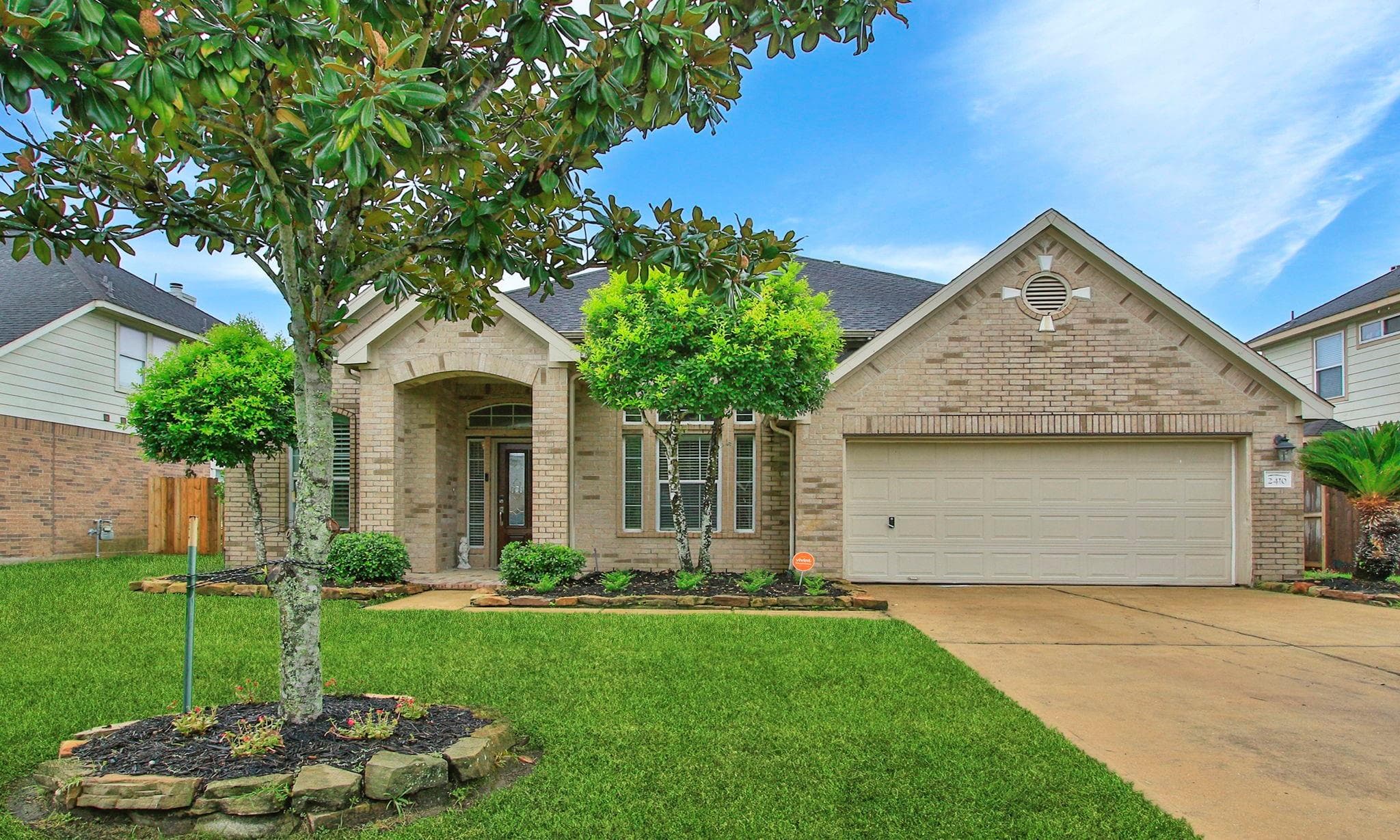 2410 Avalon Trace Lane