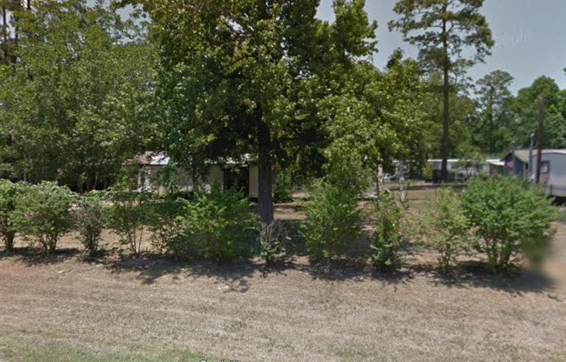 8410 Rolling Oaks Dr
