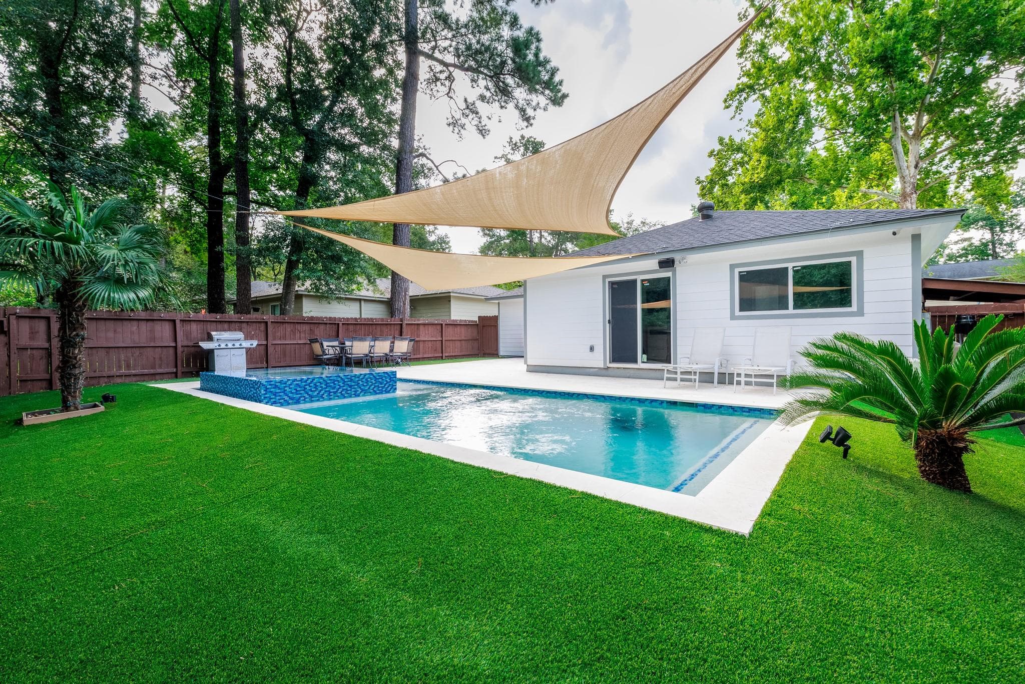 29 N Wavy Oak Circle