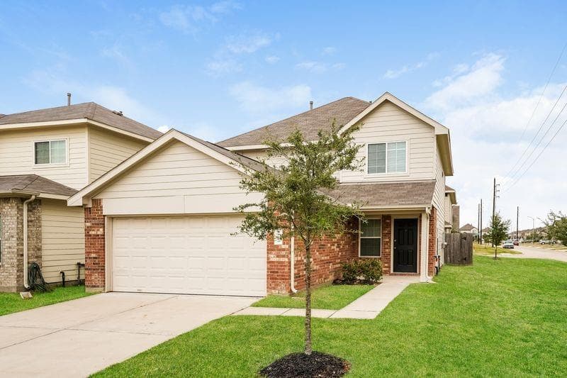18606 Queesborough Creek