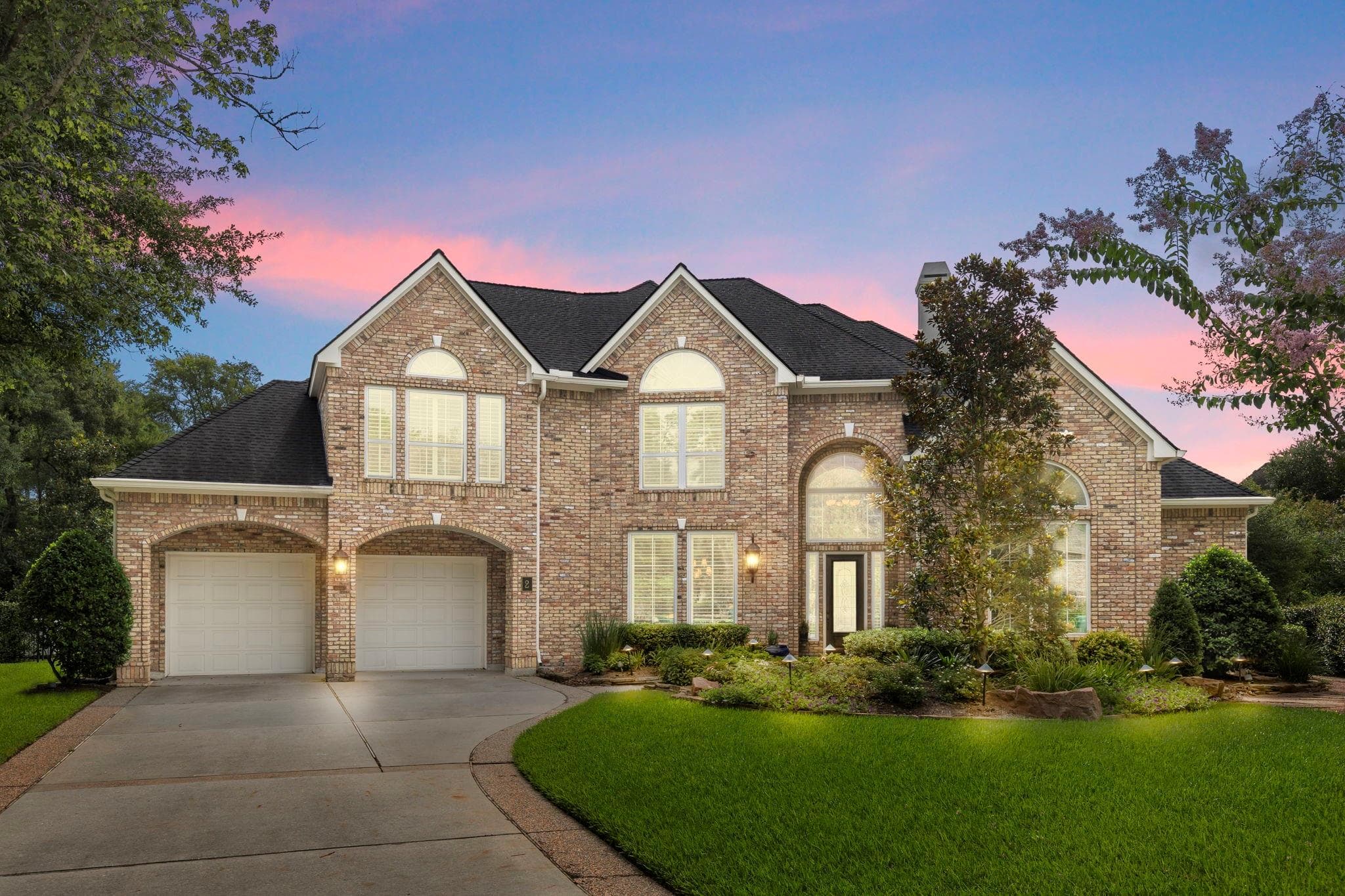 2 Snow Pond Place