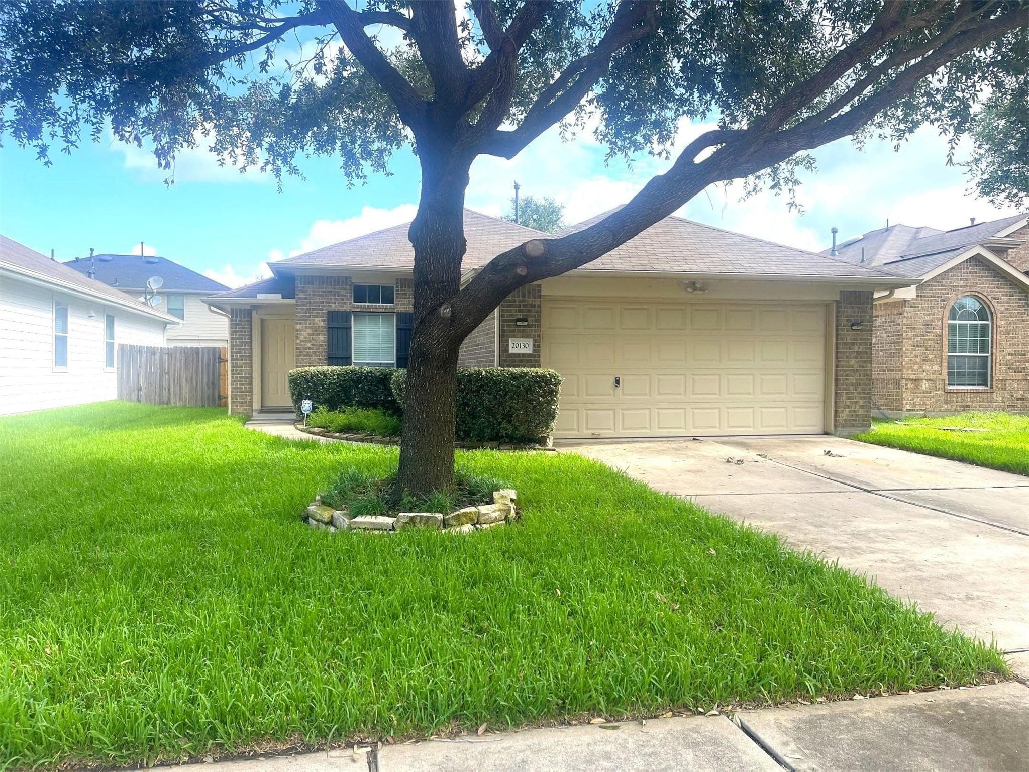 20130 Breezy Oak Court