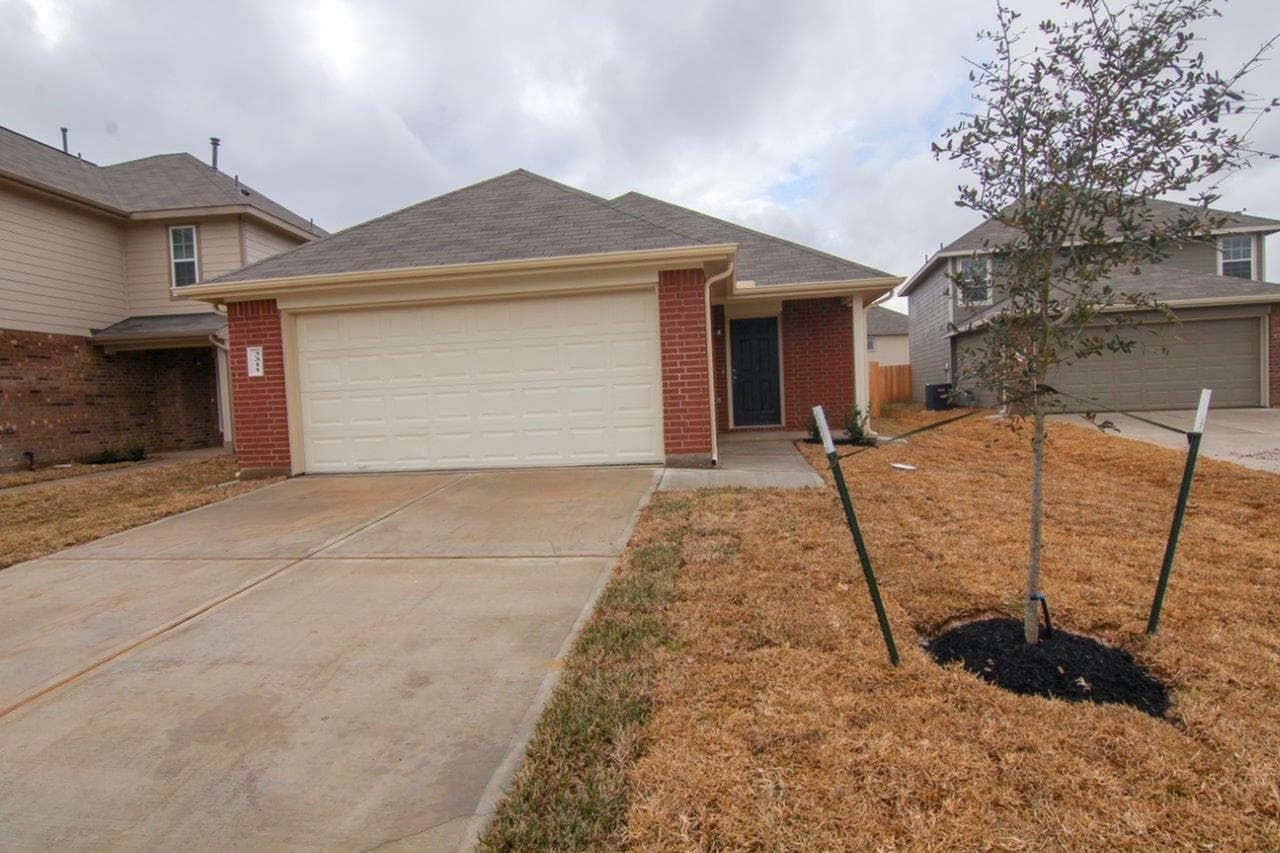 3311 Lake Como Court