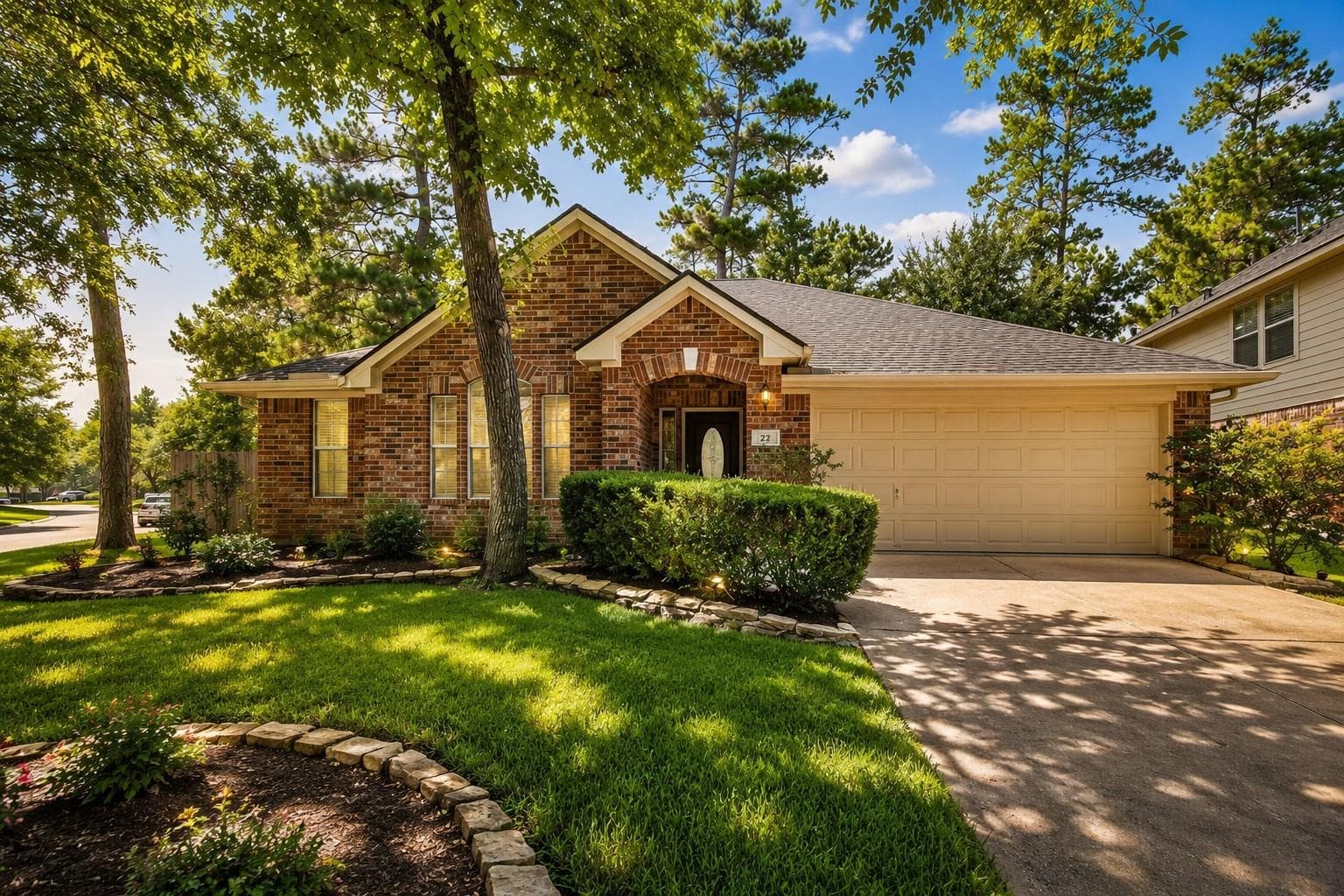 22 Fair Light Court