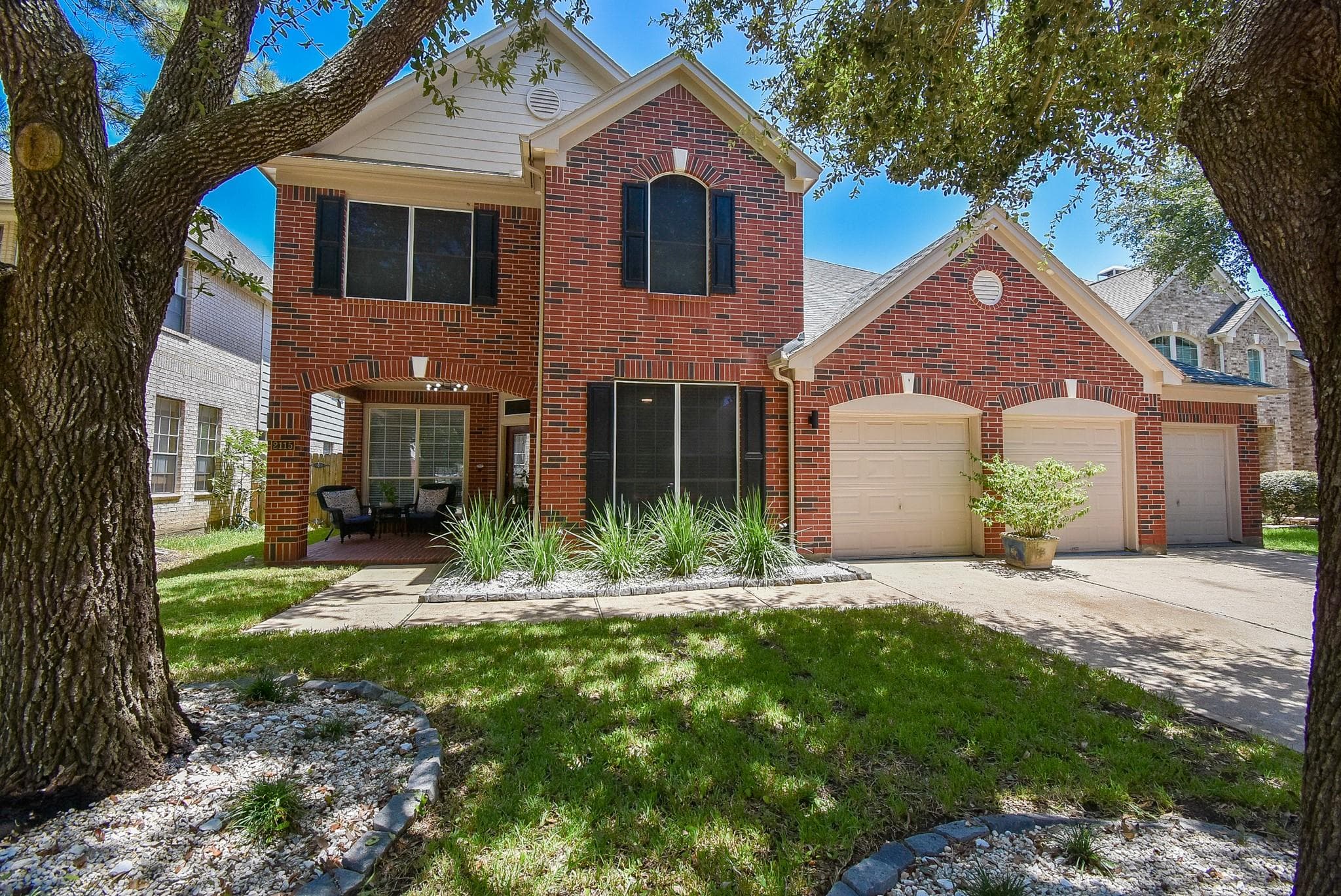 2115 Thistlerock Lane