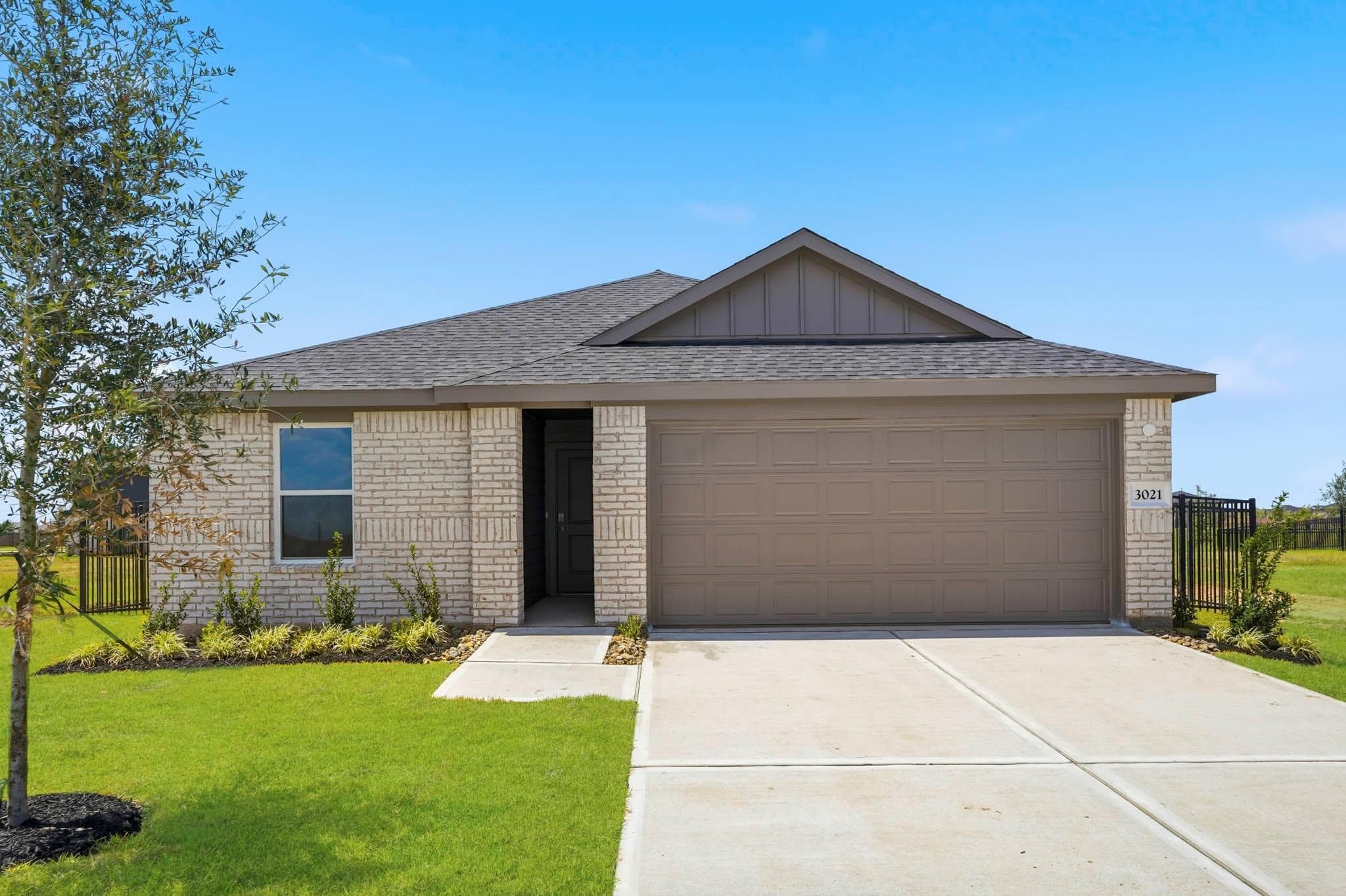 3021 Baisley Trail