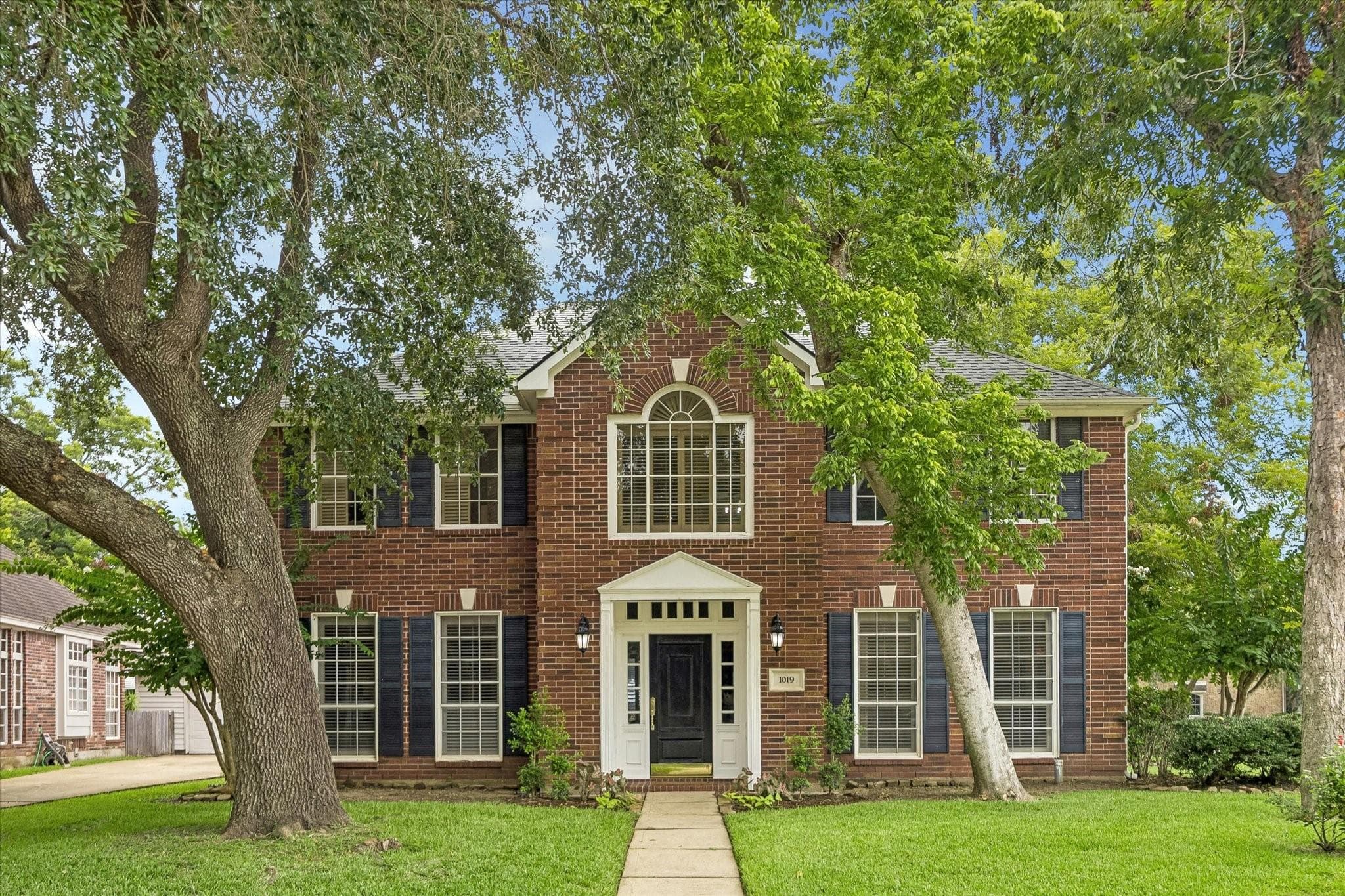 1019 Quiet Glen Court