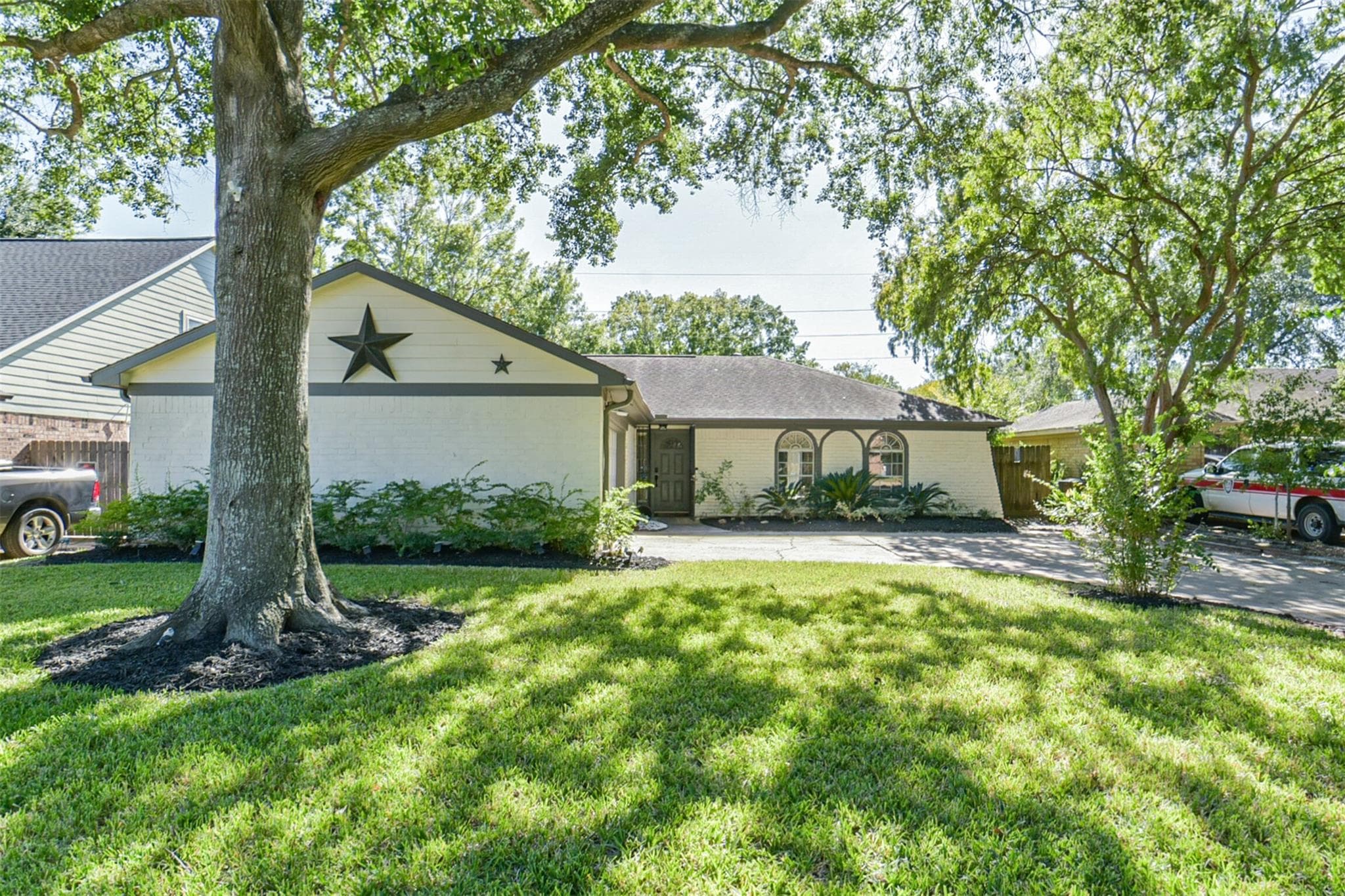 22203 Fincastle Drive