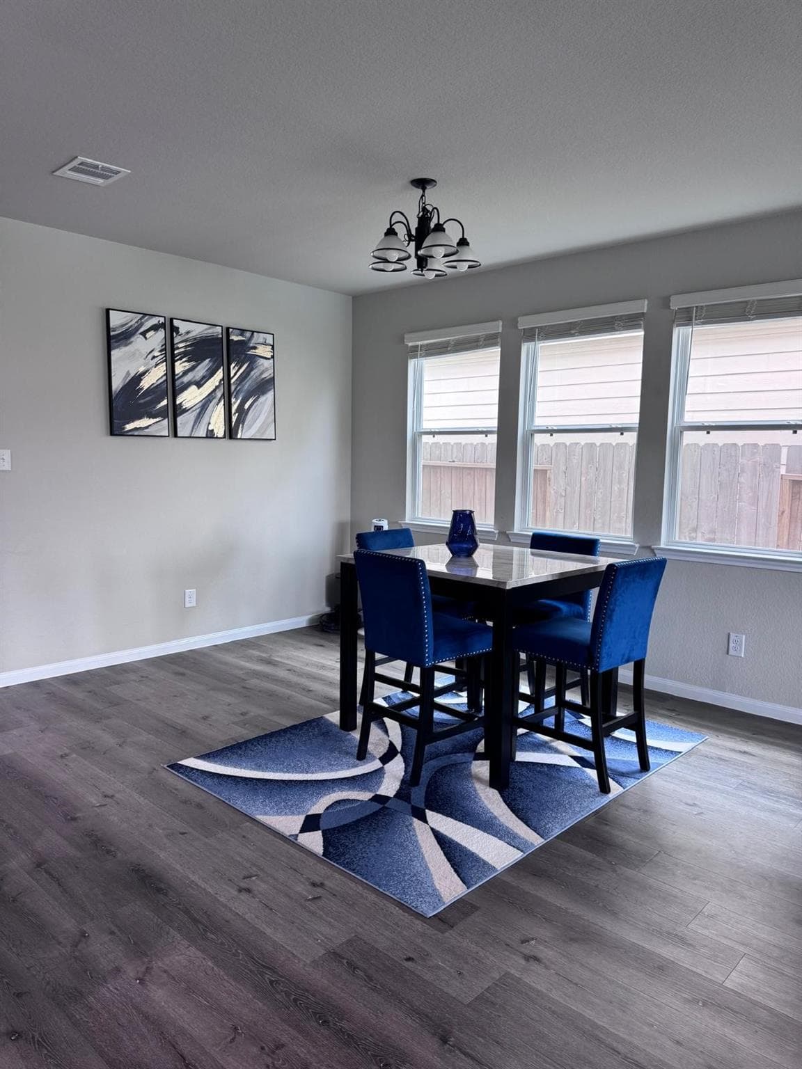24718 Bastiani Canvas Lane