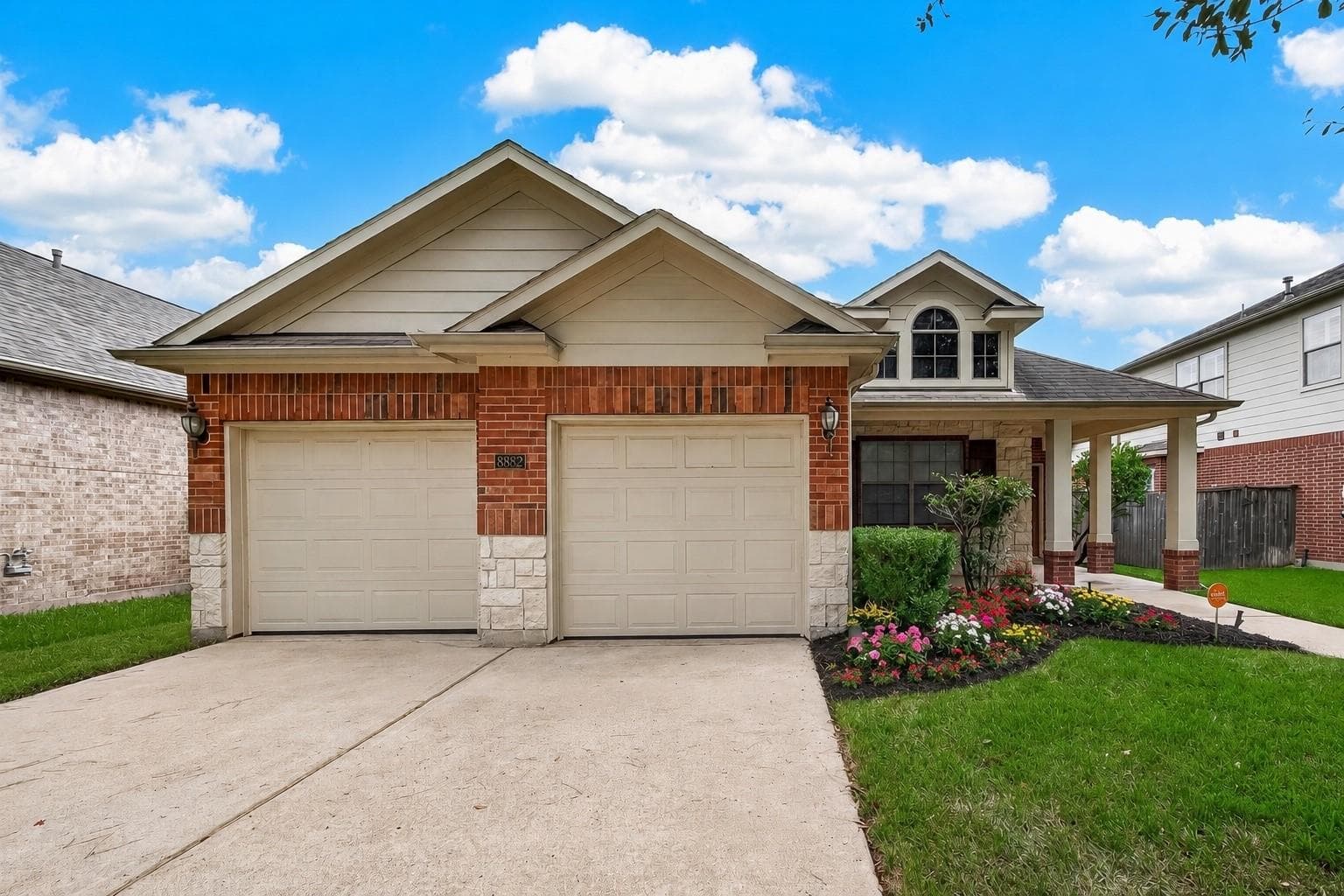 8822 Peach Oak Crossing
