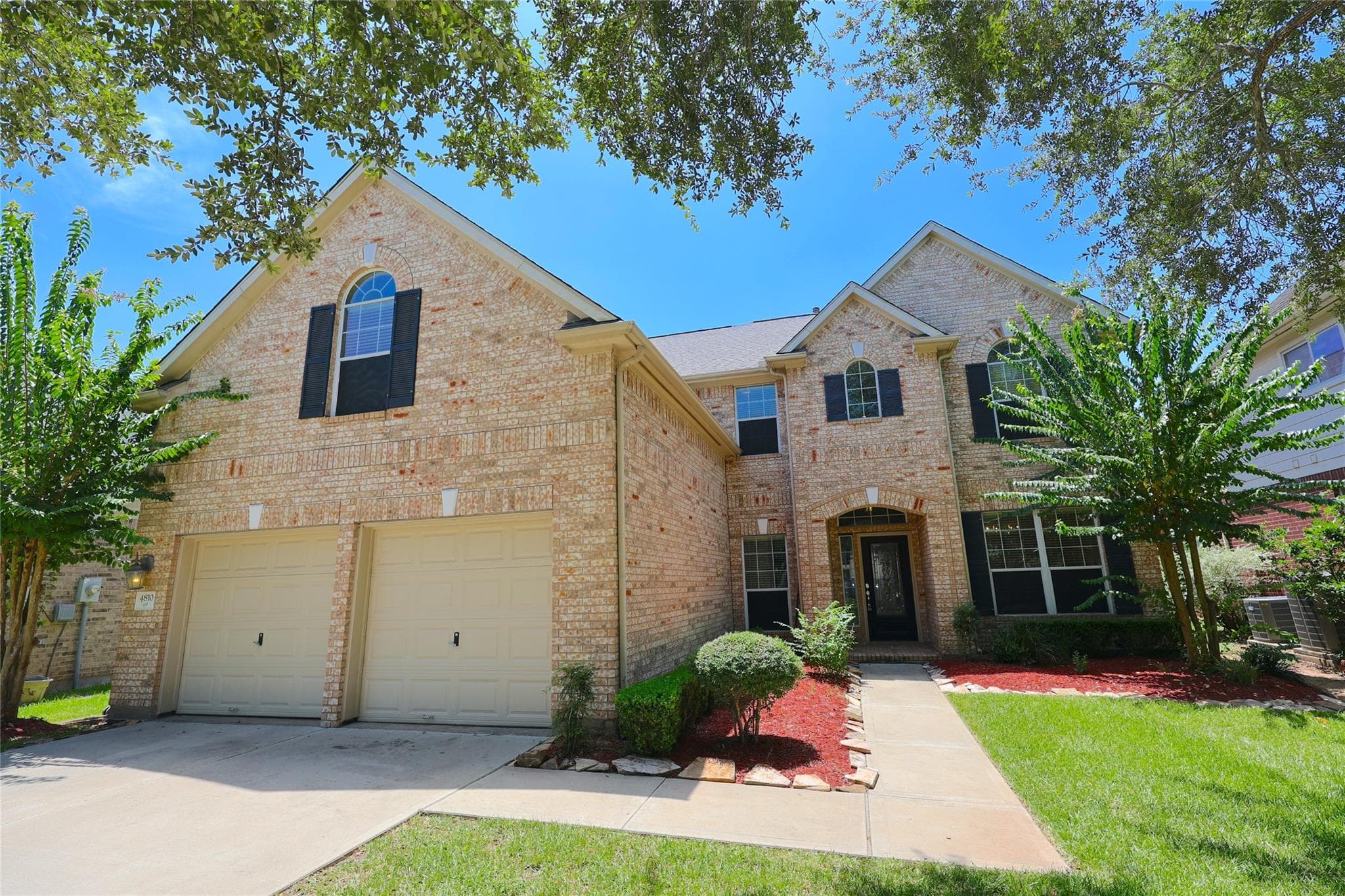 4810 Zachary Lane
