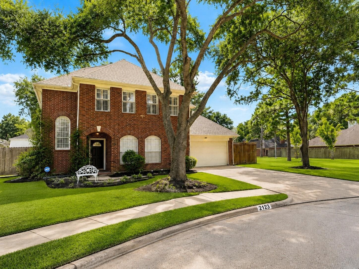 2123 Shadow Park Drive