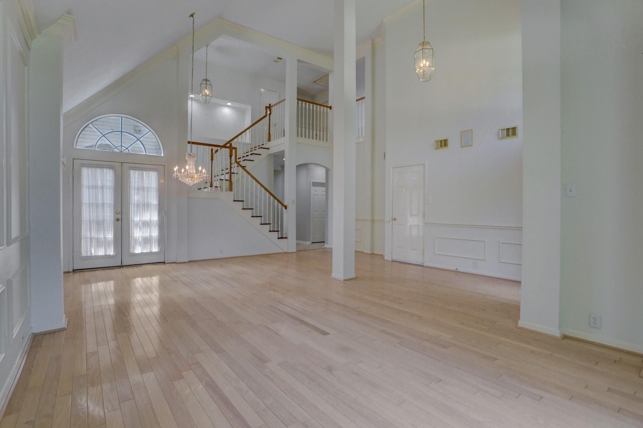 14019 Lake Trail Drive