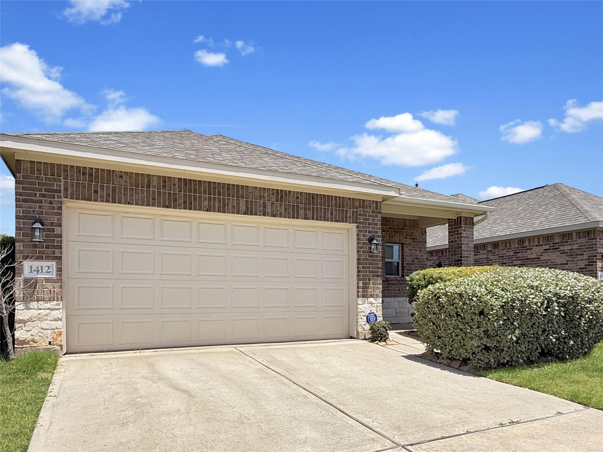 1412 Sundown Glen Lane