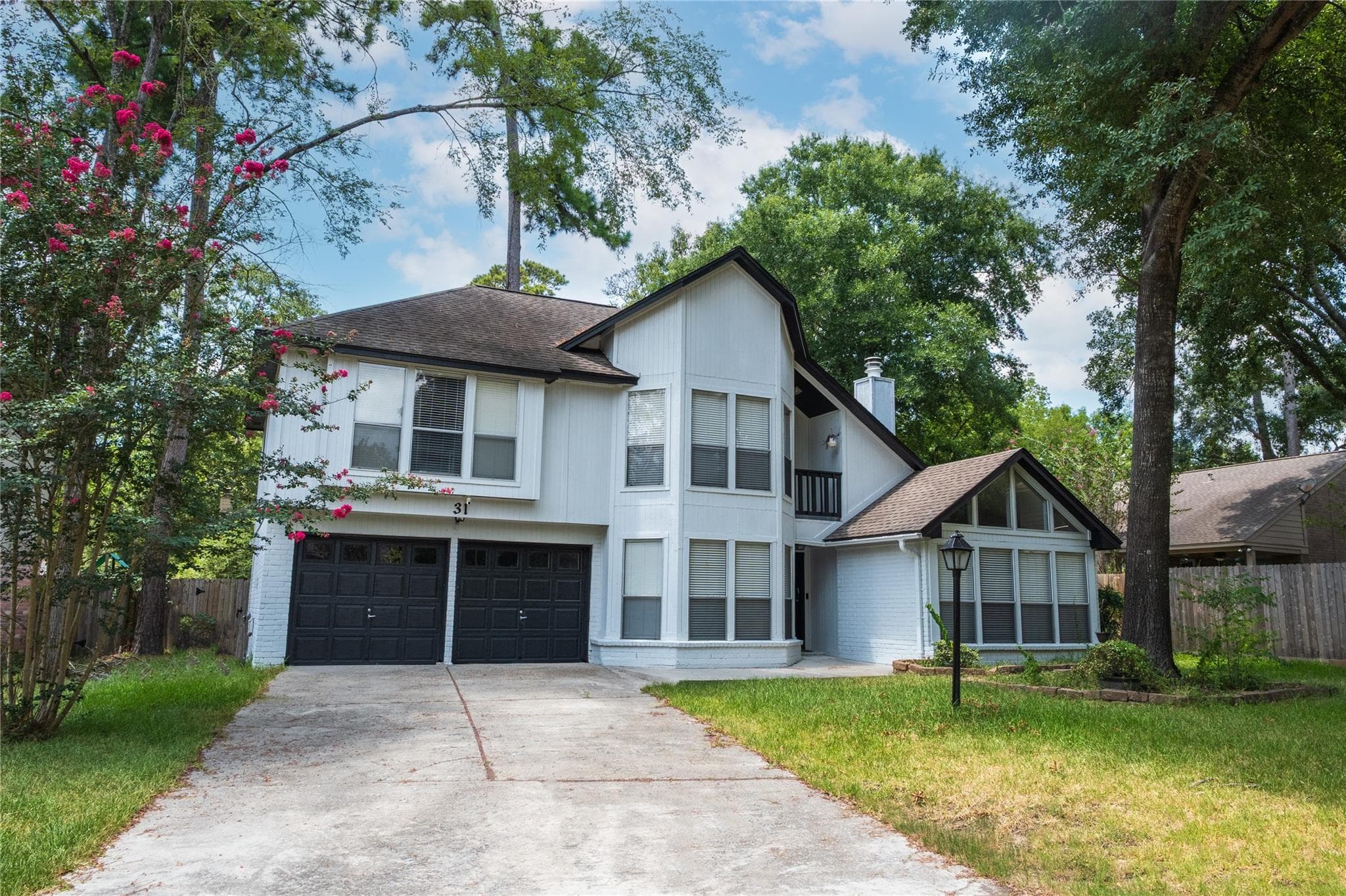 31 N Drifting Leaf Court